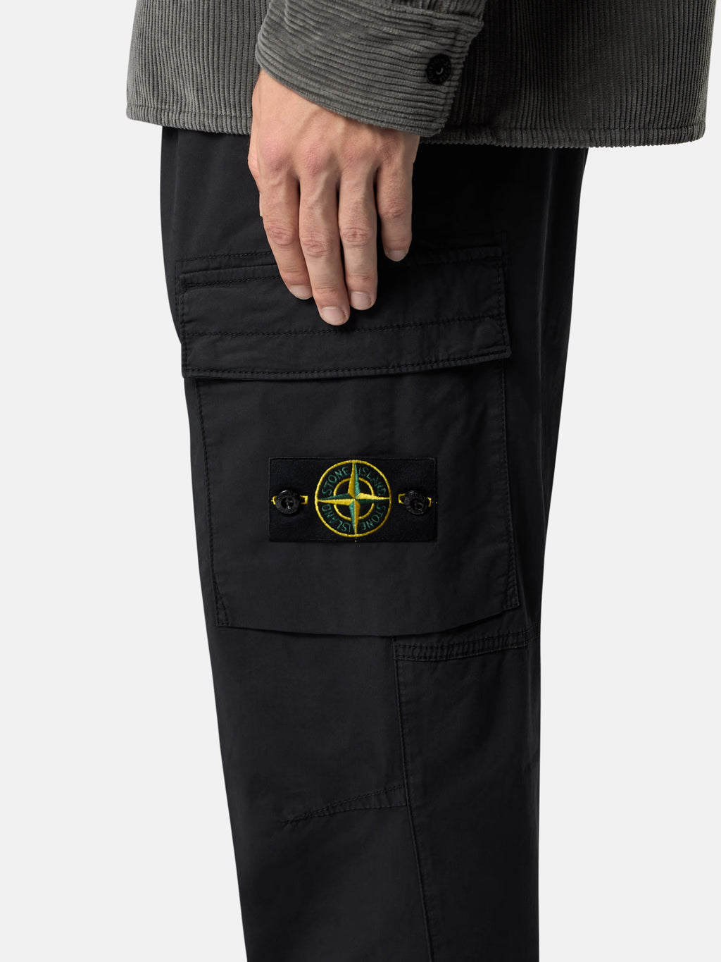 STONE ISLAND (ストーンアイランド) SS26 TROUSERS 26SS-35 / BLACK