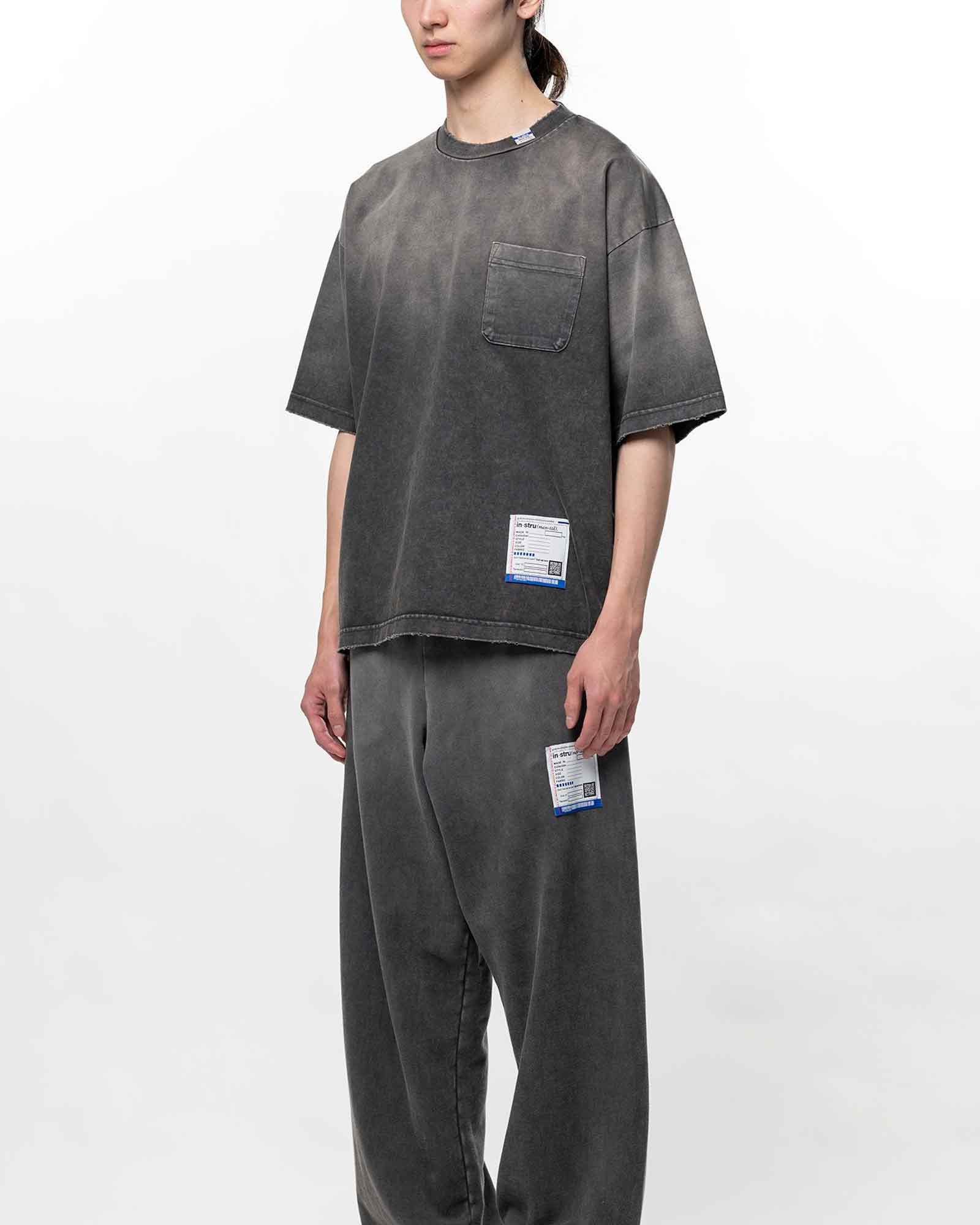 in・stru(men-tal).・イン・ストゥルメンタル -  DISTRESSED SHORT SLEEVE T-SHIRTS / BLACK