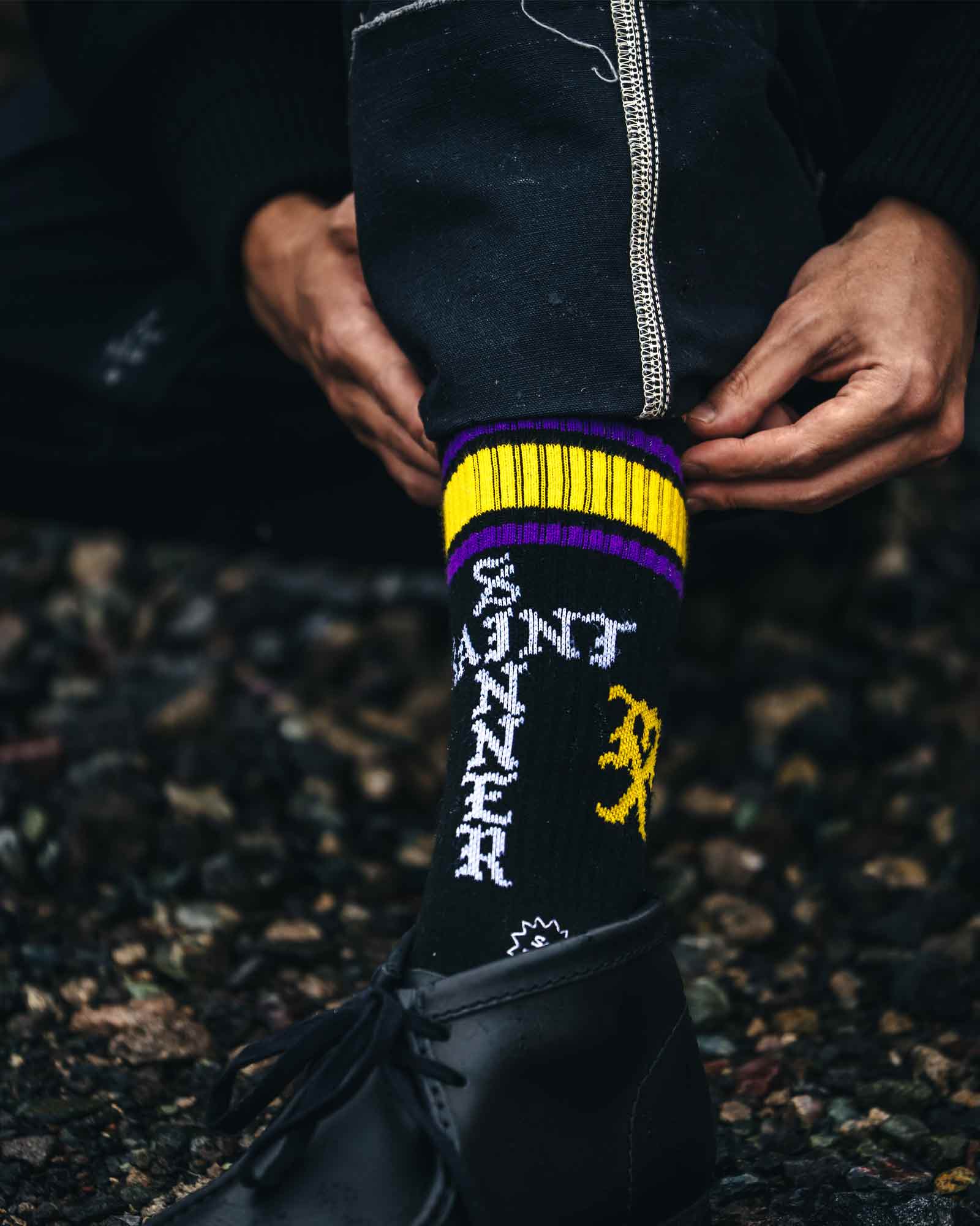 ©SAINT M××××××・セントマイケル - ソックス・レッグウェア SOCKS/SINNER / BLACK+PURPLE