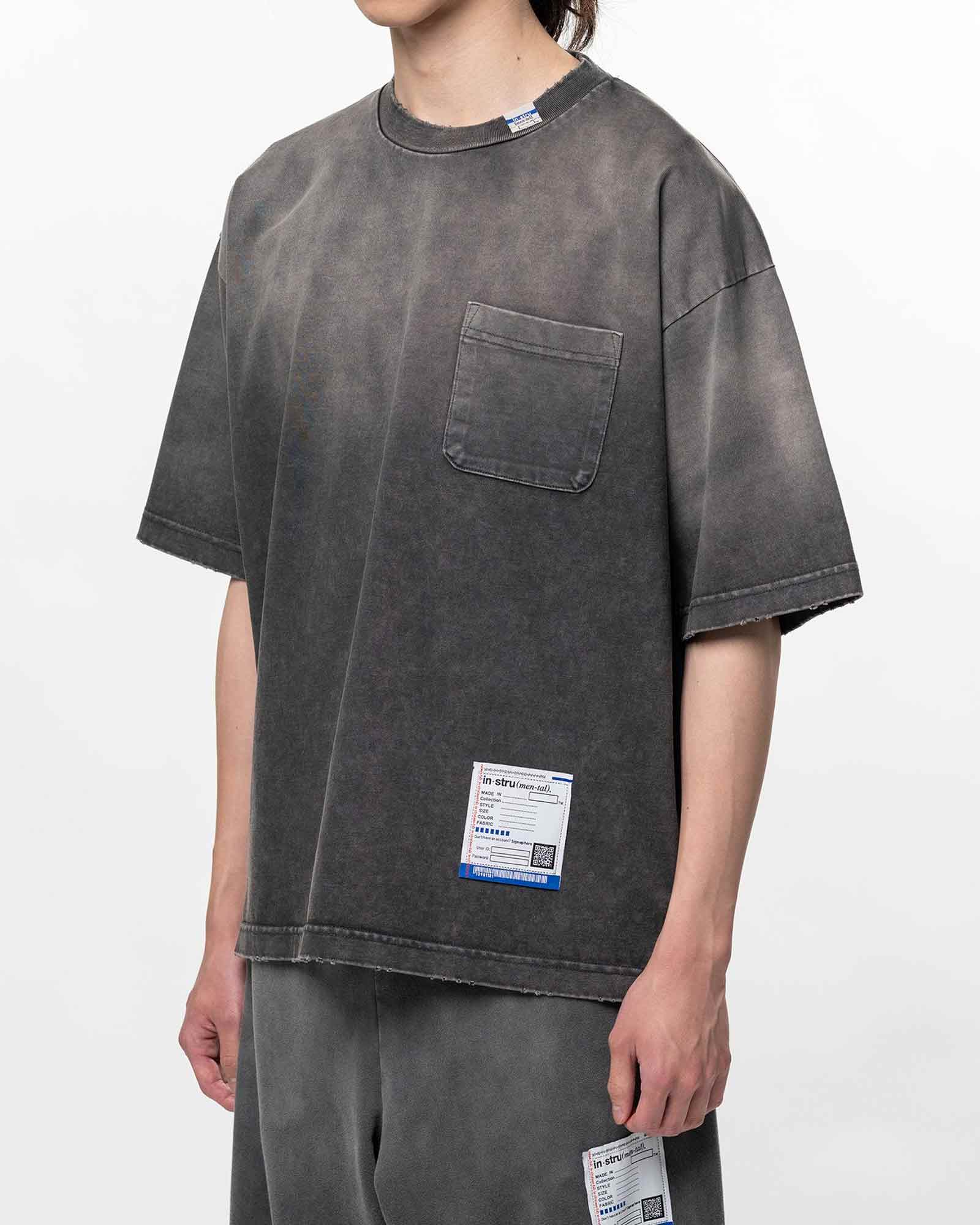 in・stru(men-tal).・イン・ストゥルメンタル -  DISTRESSED SHORT SLEEVE T-SHIRTS / BLACK