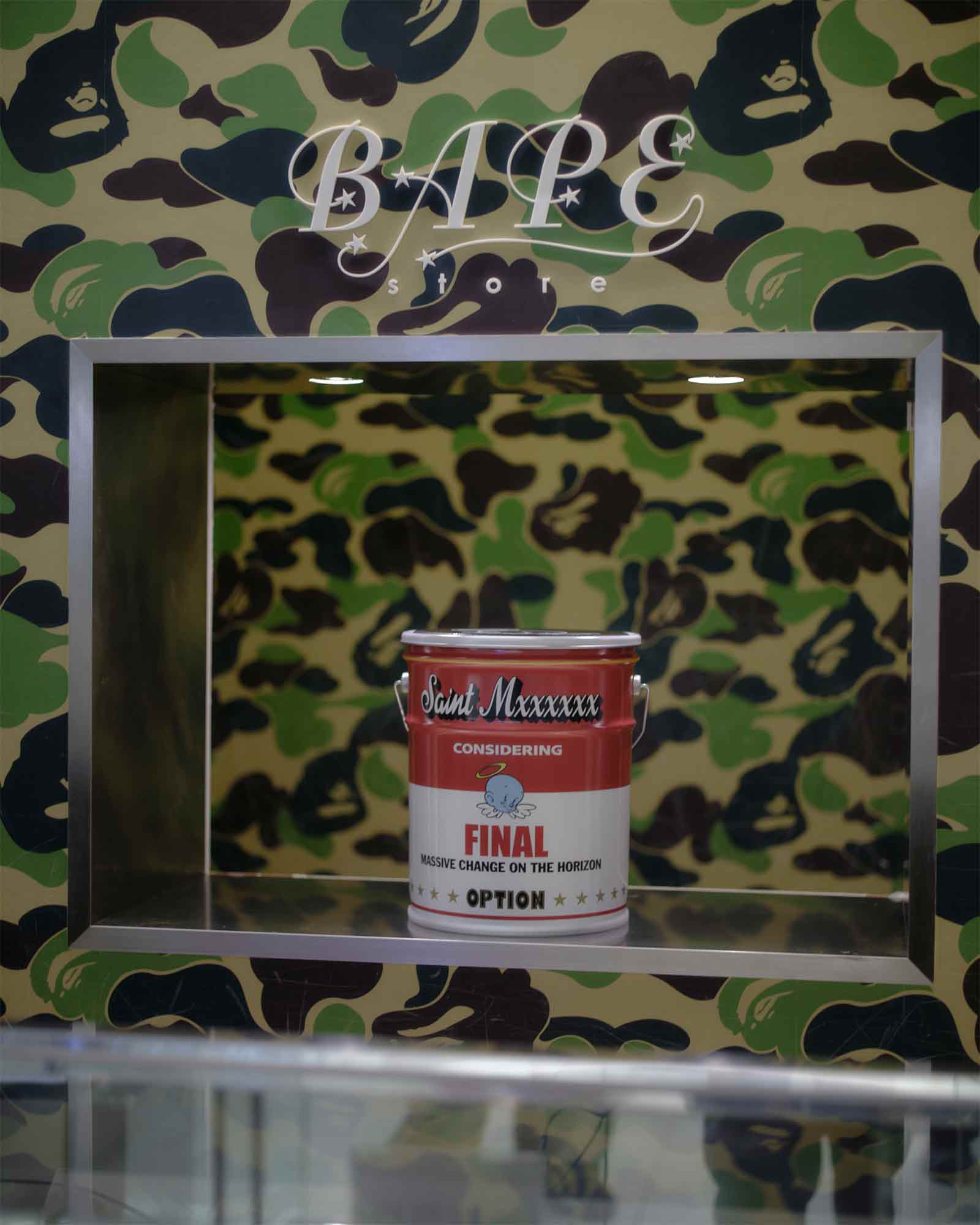 SAINT M××××××(セントマイケル) AW26 BAPE_CAN STOOL / WHITE+RED