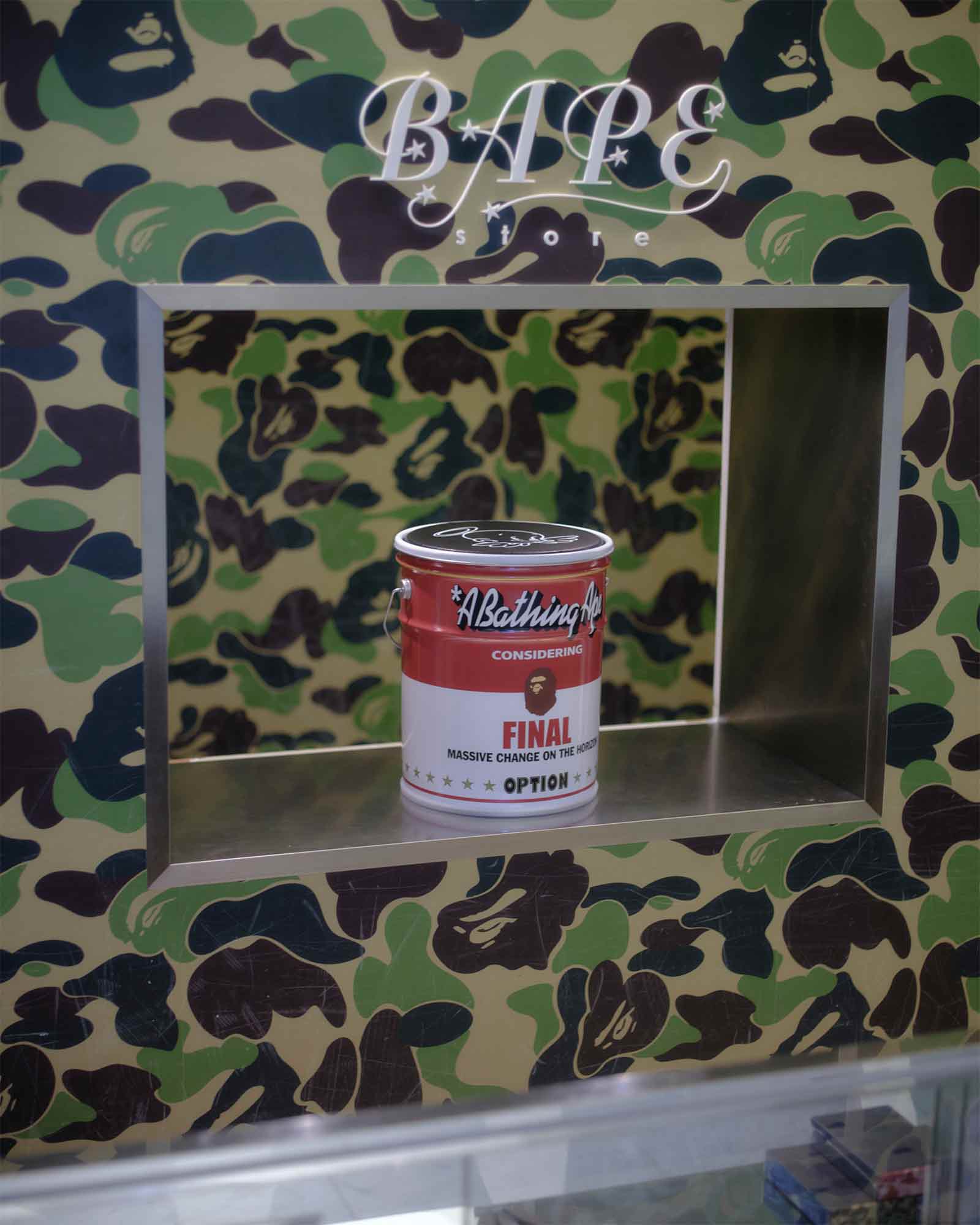 ©SAINT M××××××・圣迈克尔 -  BAPE_CAN STOOL / WHITE+RED