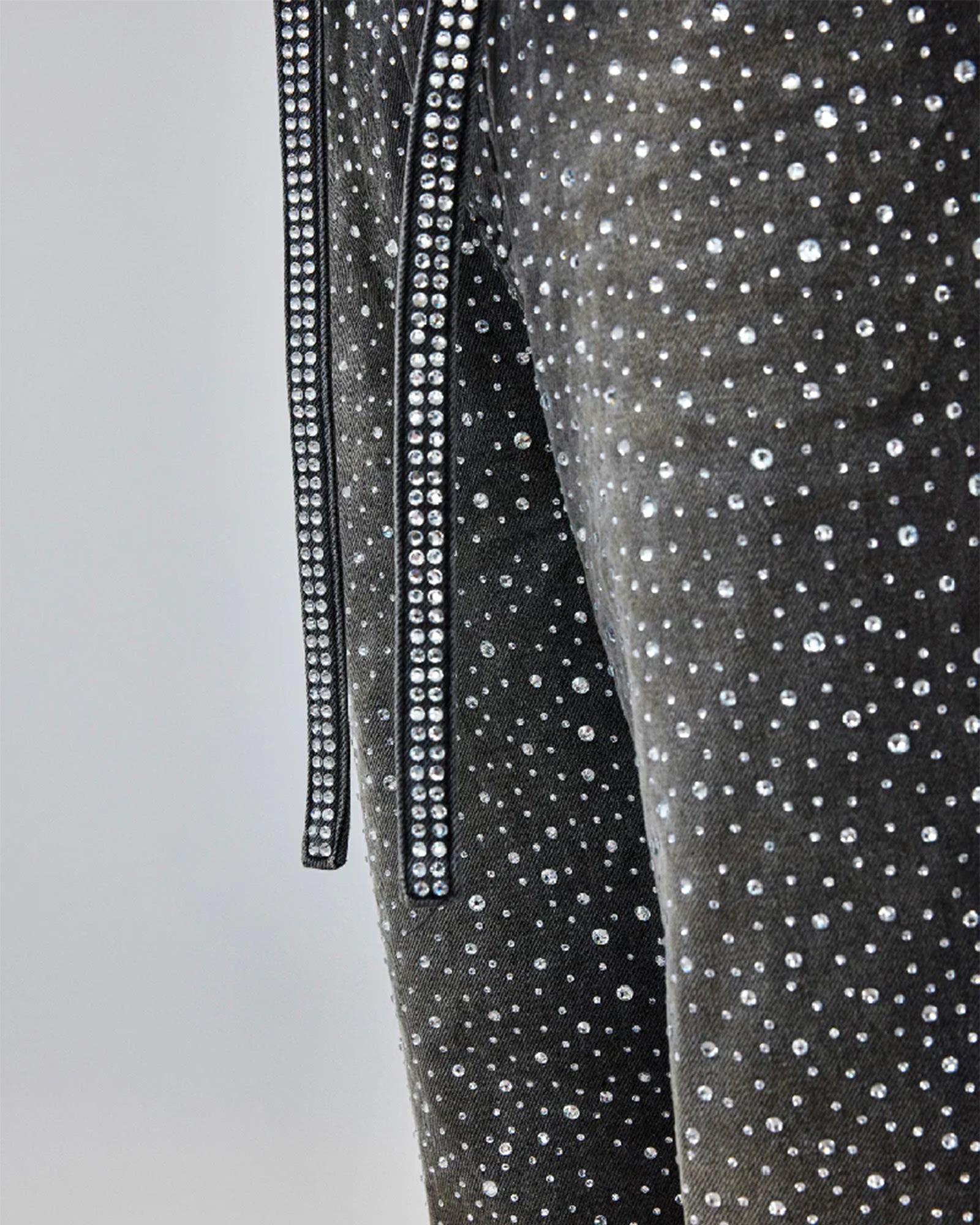 BIRTH OF ROYAL CHILD・バース・オブ・ロイヤル・チャイルド - デニムパンツ 3D PRINTING WASHED 20K SWAROVSKI DIAMOND BORO / BLACK