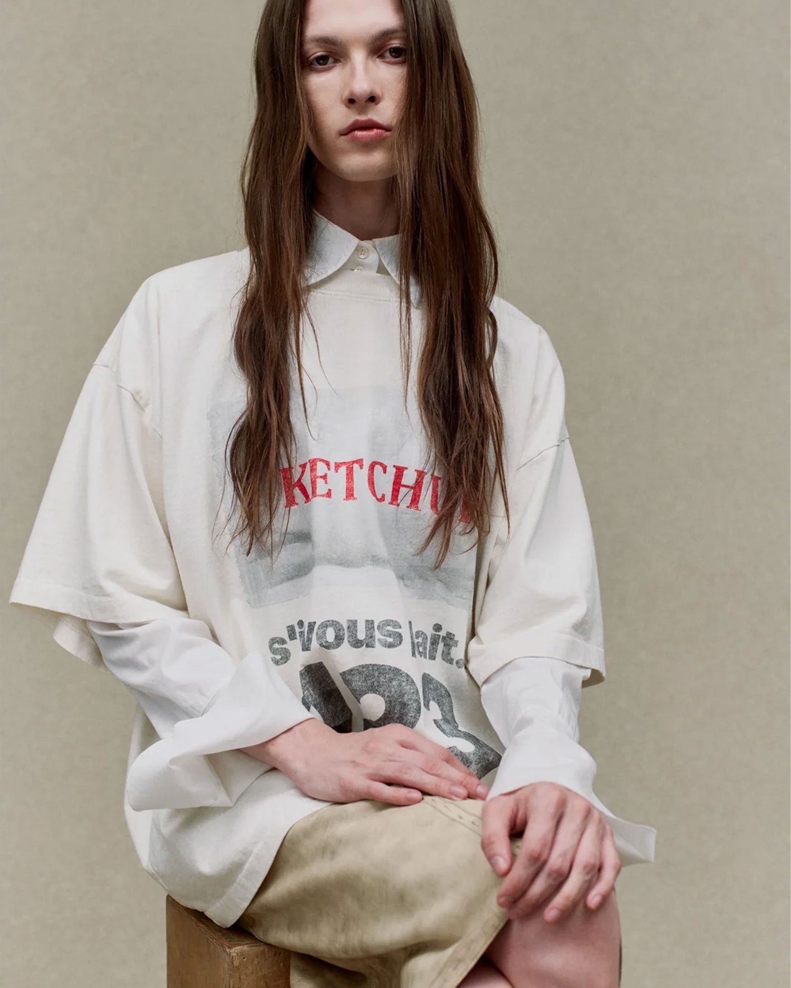 RRR123・リヴィントン ロイ レビス - Tシャツ・カットソー KETCHUP CVA SS MAX / WHITE