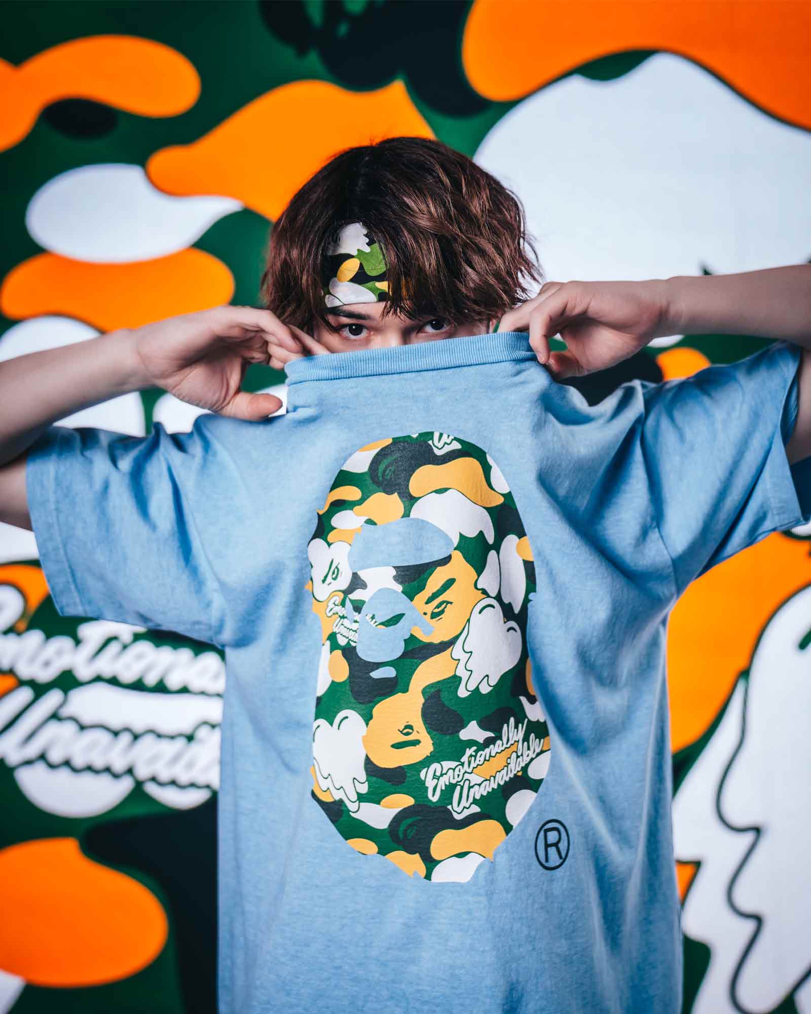 EMOTIONALLY UNAVAILABLE・エモーショナリー アンアベイラブル - Tシャツ・カットソー EU APE SS TEE  / BLUE