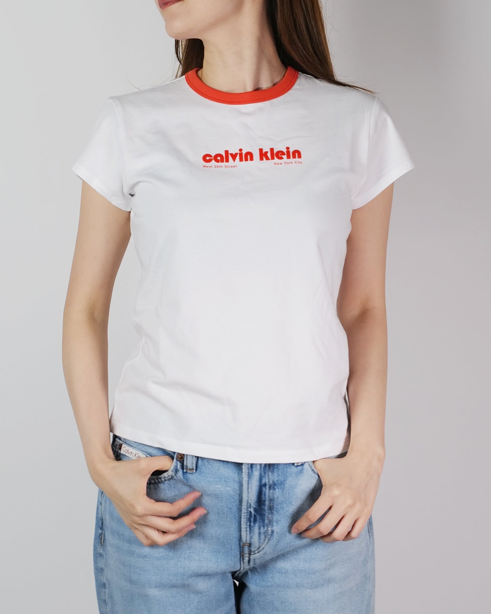 Calvin Klein・Calvin Klein -  SS RETRO LOGO GRAPHIC TEE / WHITE
