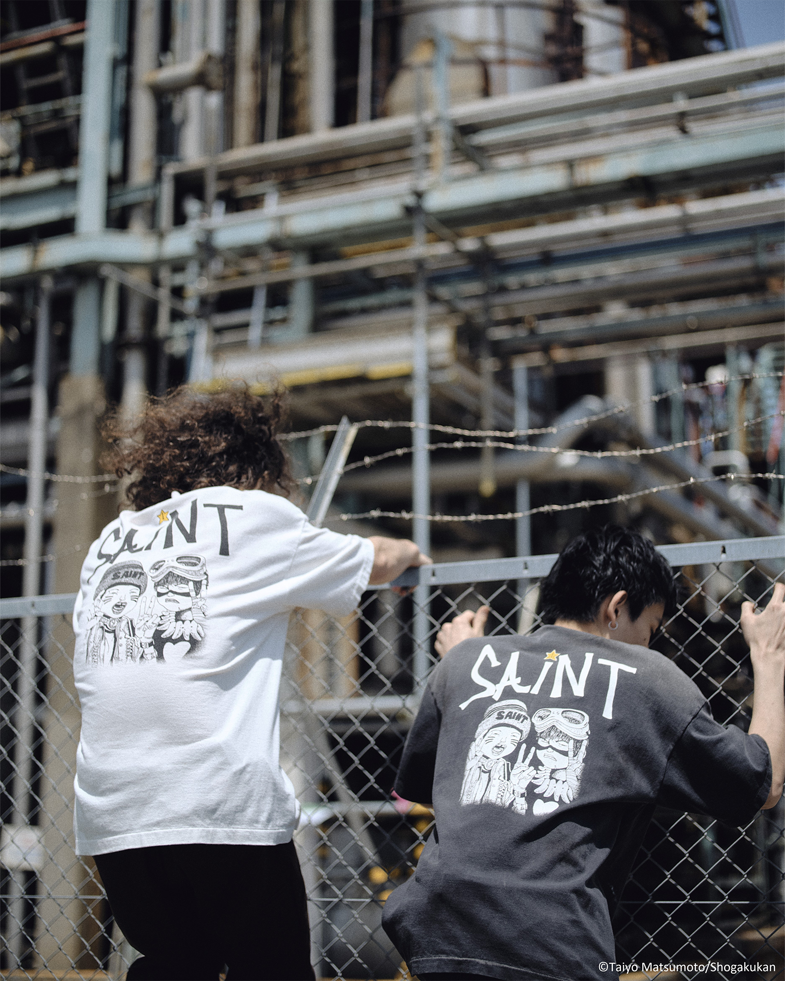 ©SAINT M××××××・セントマイケル - Tシャツ・カットソー 鉄コン筋クリート_SS T-SHIRT/KURO / BLACK