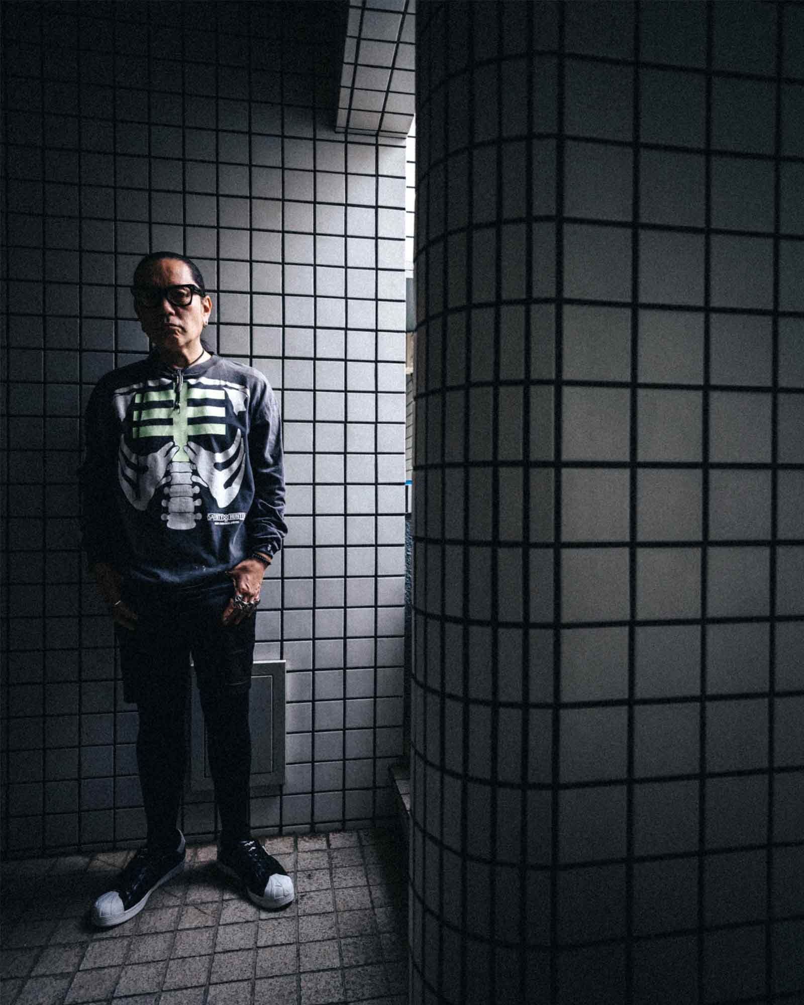 ©SAINT M××××××・圣迈克尔 -  BH_LS T-SHIRT/BONE / BLACK