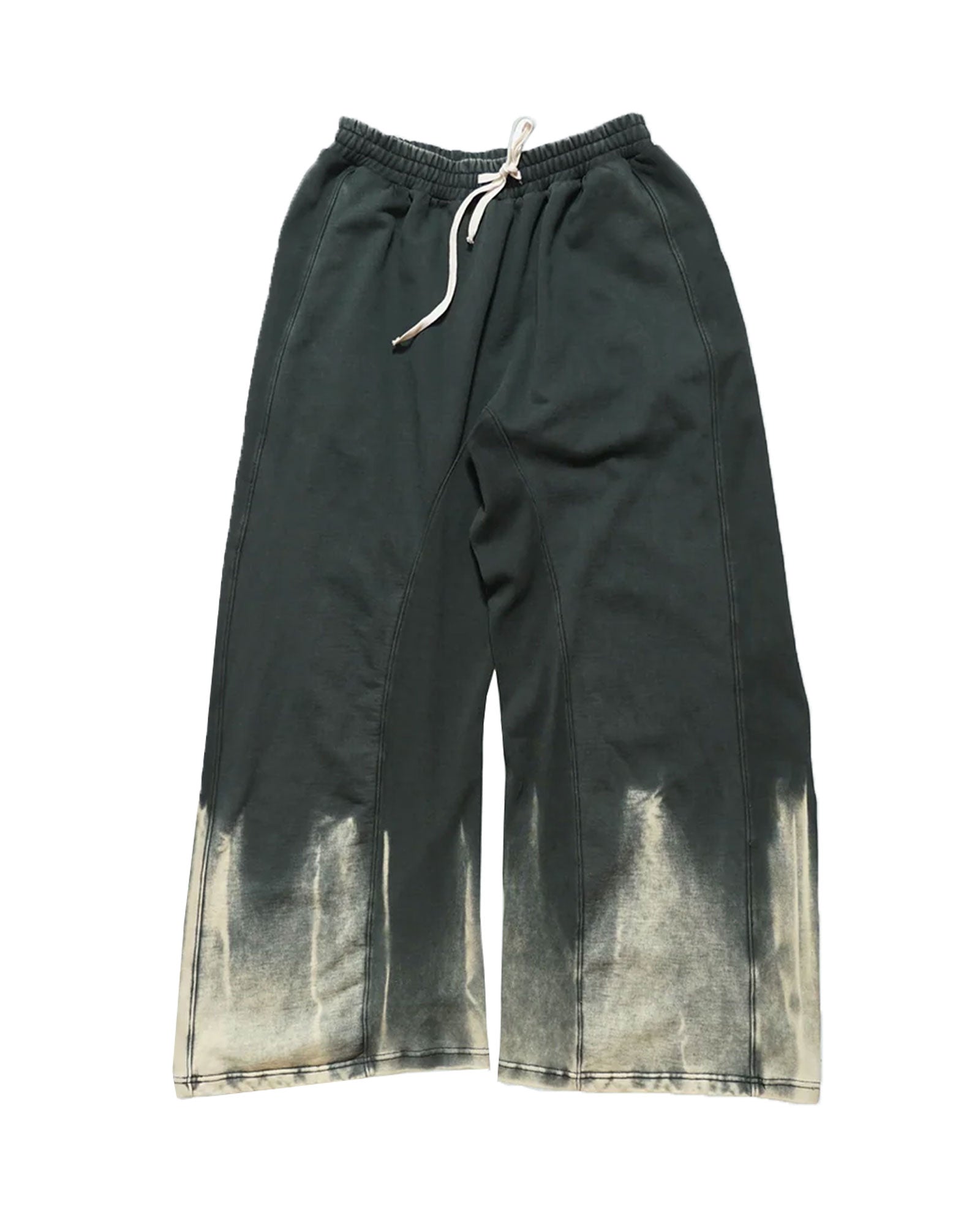 RRR123・リヴィントン ロイ レビス - スウェットパンツ DARK COUNTRY FASTER FLIGHT / WASHED BLACK