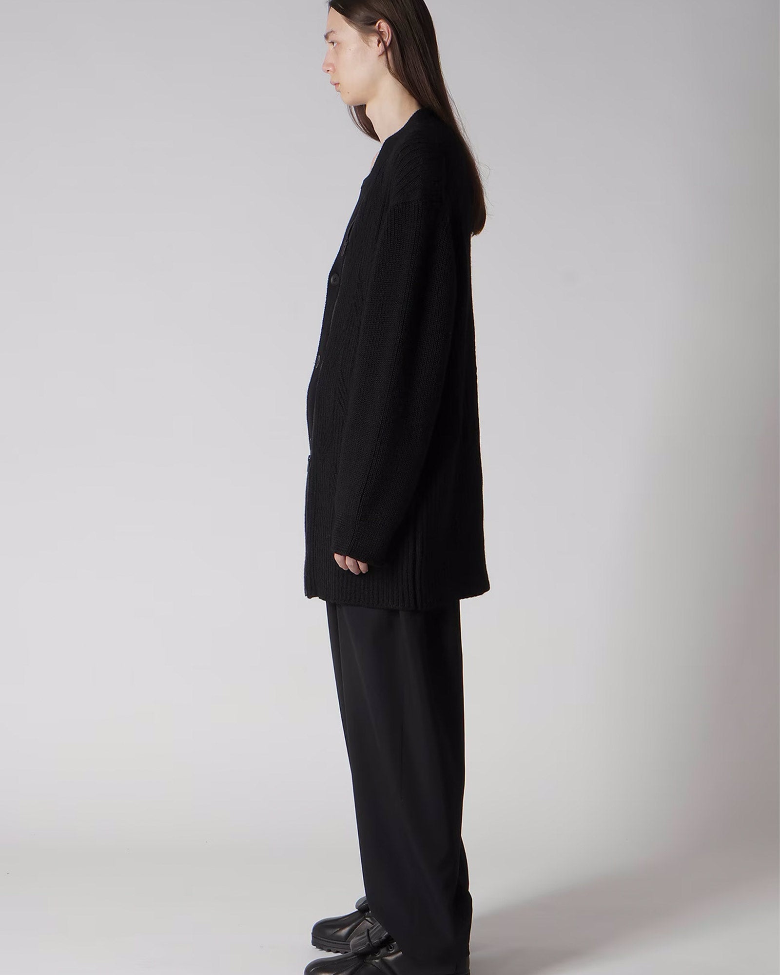 Yohji Yamamoto・ヨウジ ヤマモト - ニット・セーター 5G1P CABLE+CARDIGAN STITCH ZIP V NECK CARDIGAN / BLACK