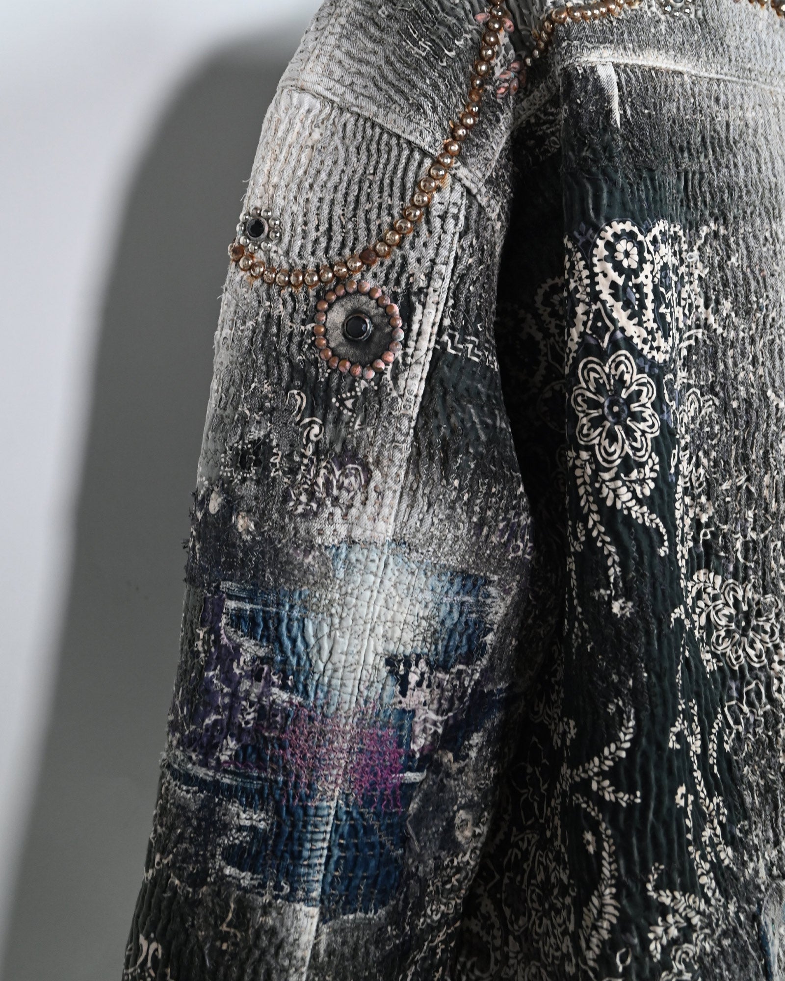 PROLETA RE ART・プロレタ リ アート - デニムジャケット UROBOROS 1st ジャケット(スタッズスペシャル仕様) / MULTI