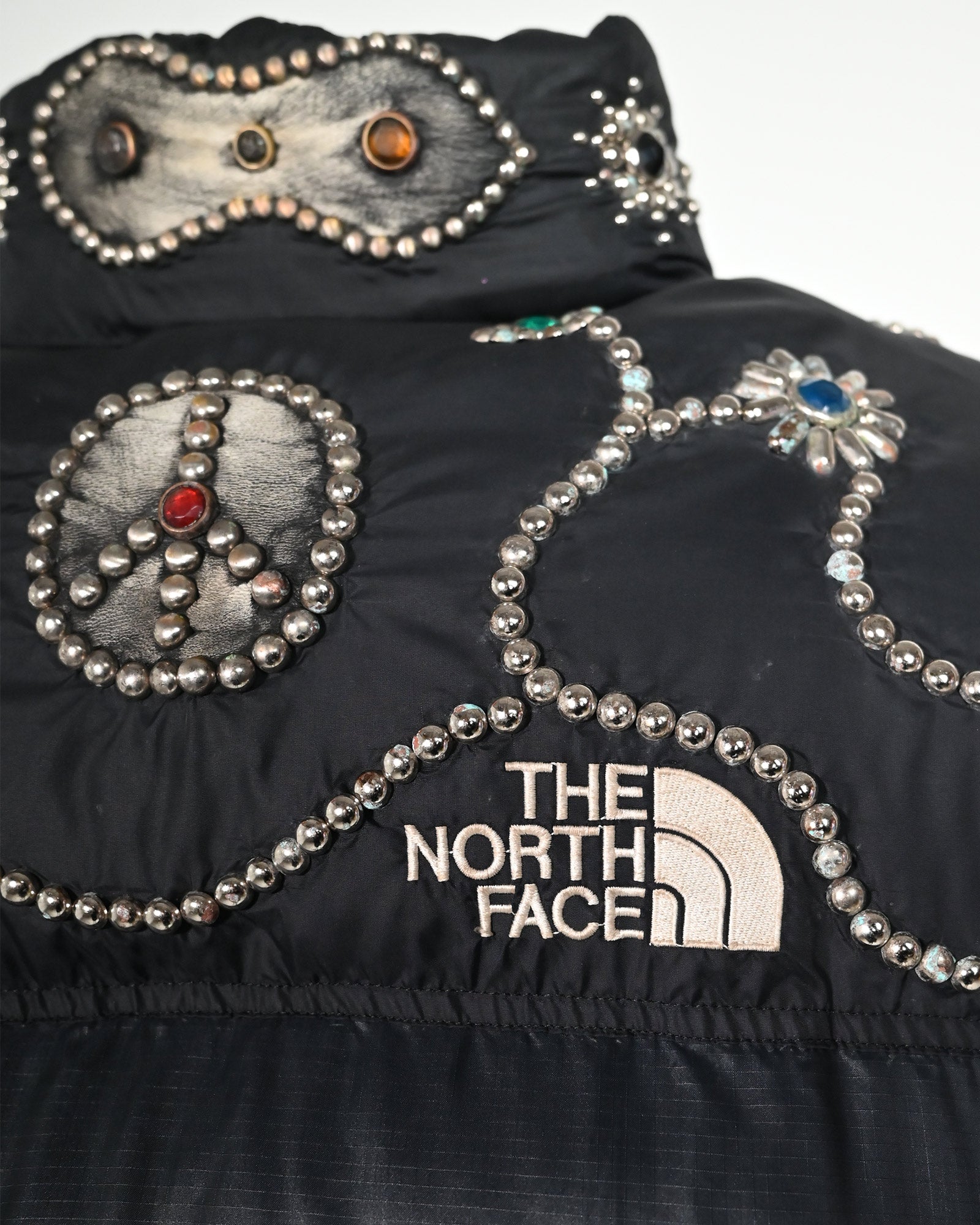 PROLETA RE ART・プロレタ リ アート - ダウンジャケット VINTAGE NUPTSE STUDS JACKET (XL) / MULTI