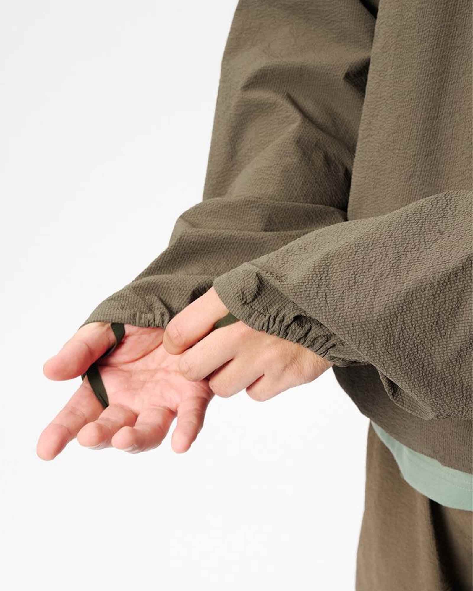 Gold Win (ゴールドウィン) SS26 SCREEN ANORAK / NATURAL GRAY