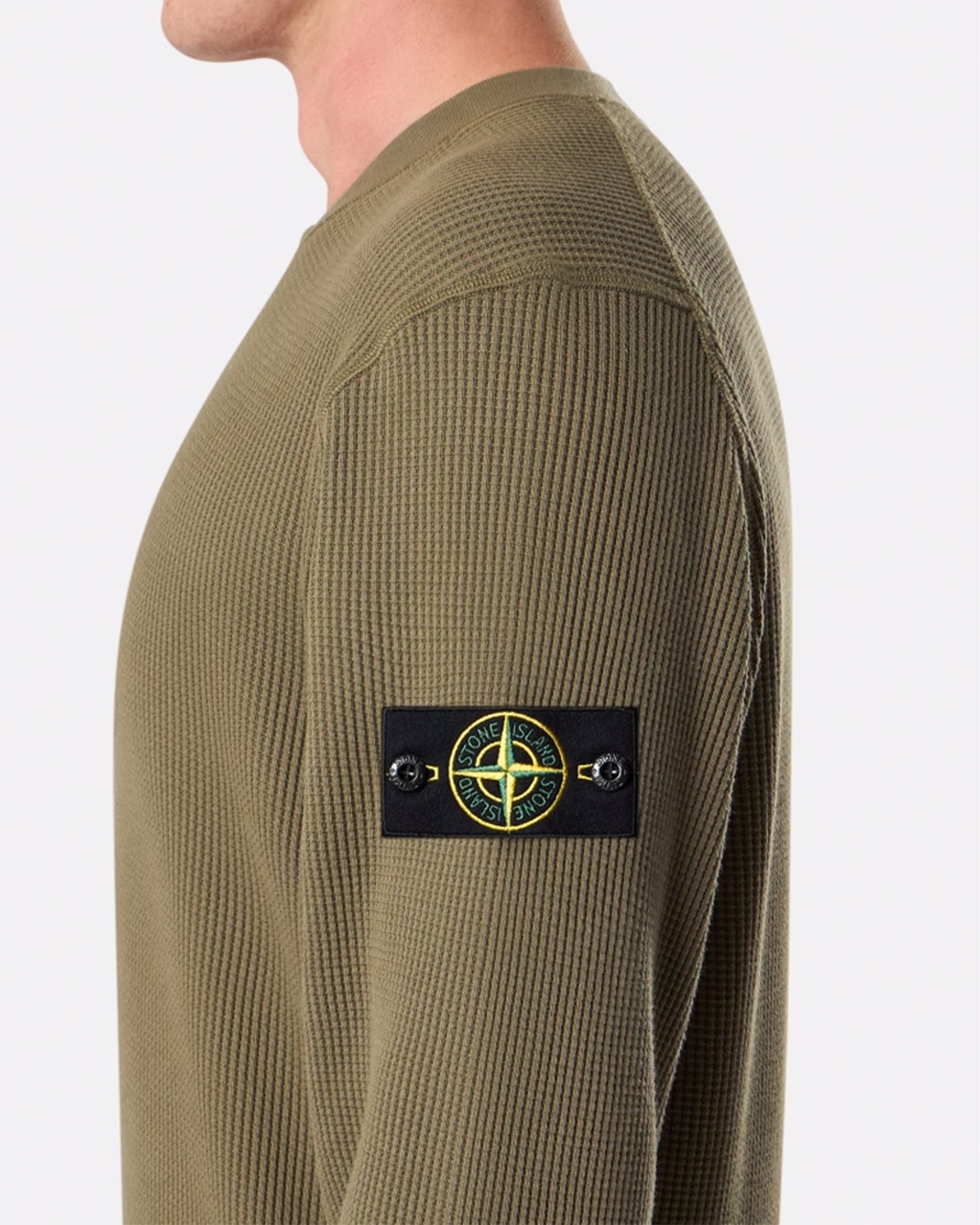STONE ISLAND (ストーンアイランド) WAFFLE FLEECE / MILITARY GREEN