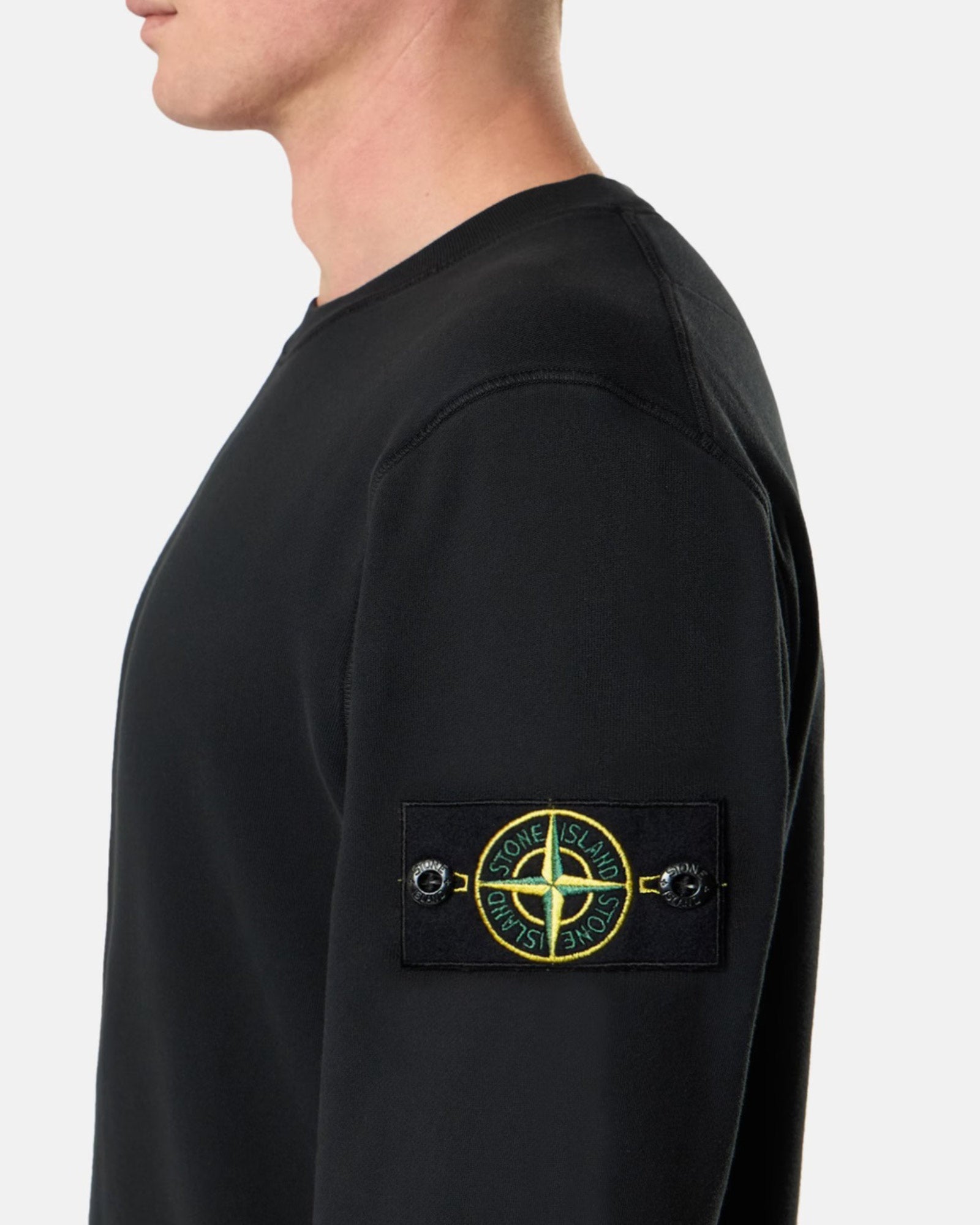 STONE ISLAND(ストーンアイランド) SWEATSHIRT 26SS-37 / BLACK