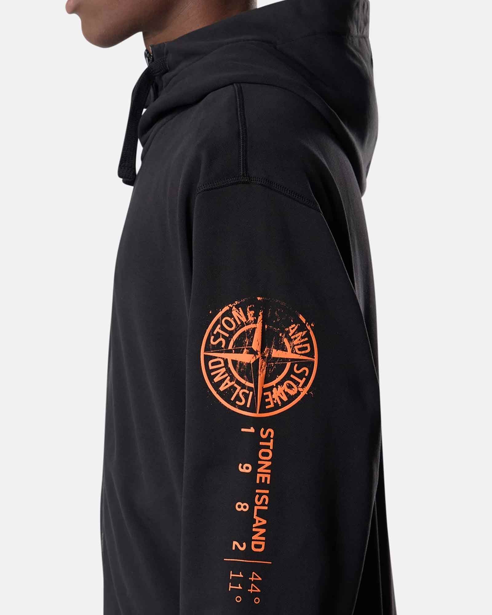 STONE ISLAND・ストーンアイランド - トップス COTTON FLEECE 6100009 / BLACK