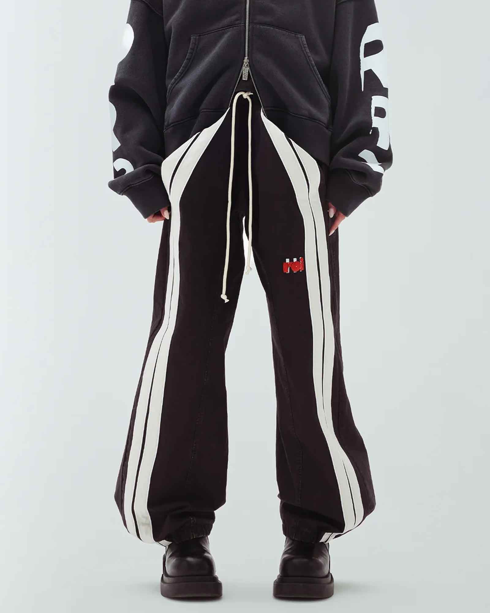 RRR123・リヴィントン ロイ レビス - デニムパンツ APOCRYPHA TRAPPIST PANT / MECHANIC BLACK