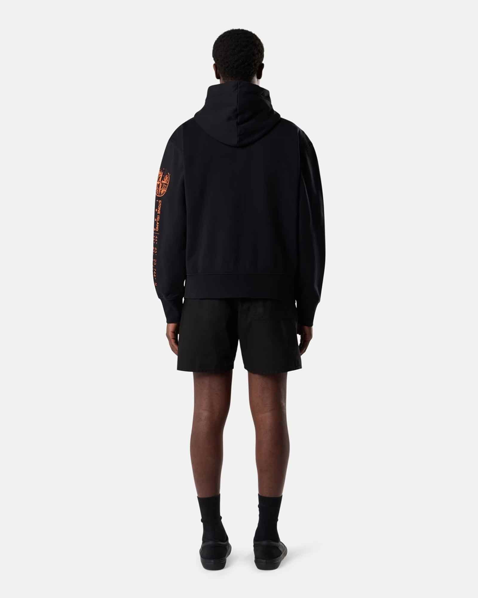 STONE ISLAND・ストーンアイランド - トップス COTTON FLEECE 6100009 / BLACK