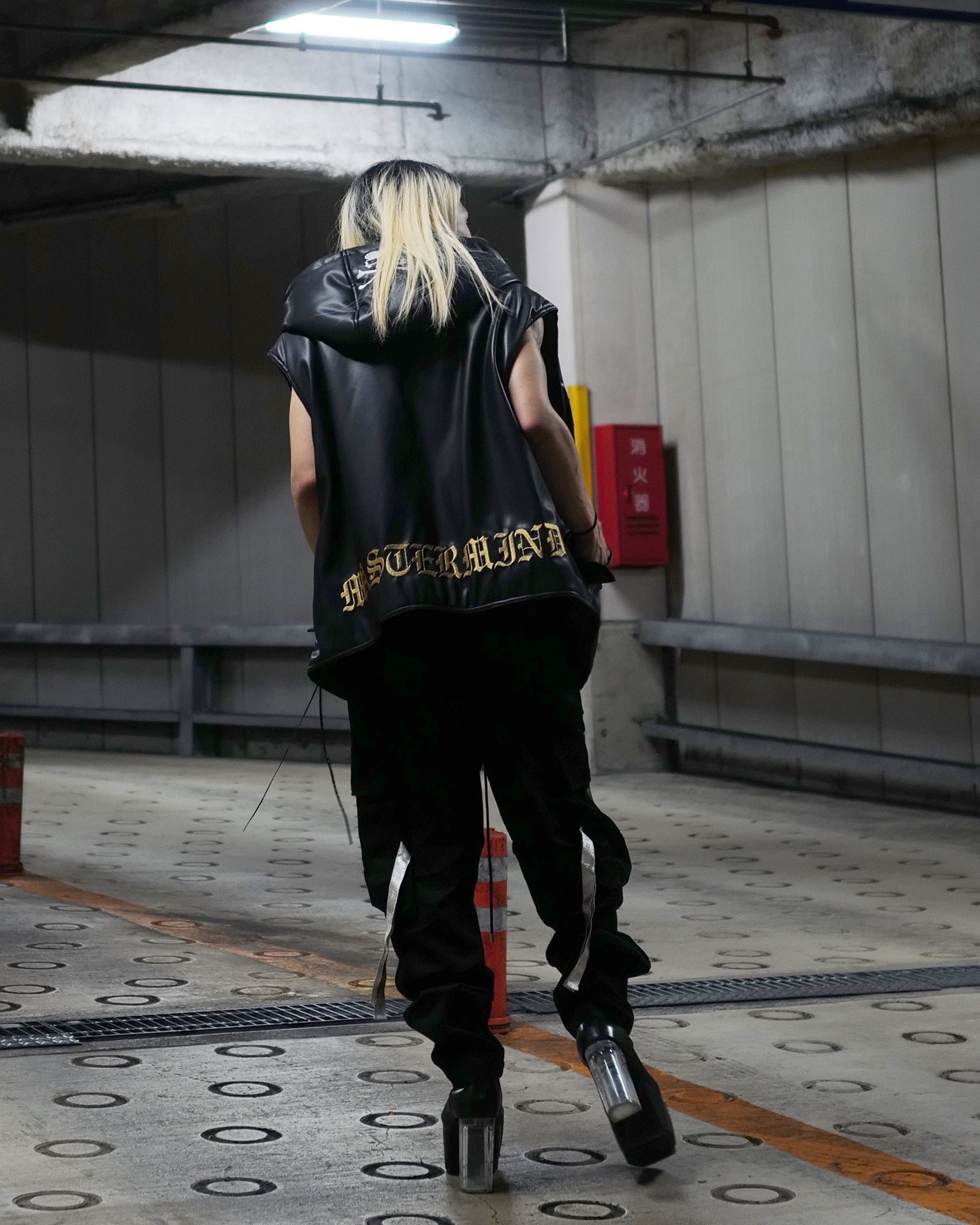 mastermind・マスターマインド - ベスト FAUX LEATHER VEST / BLACK