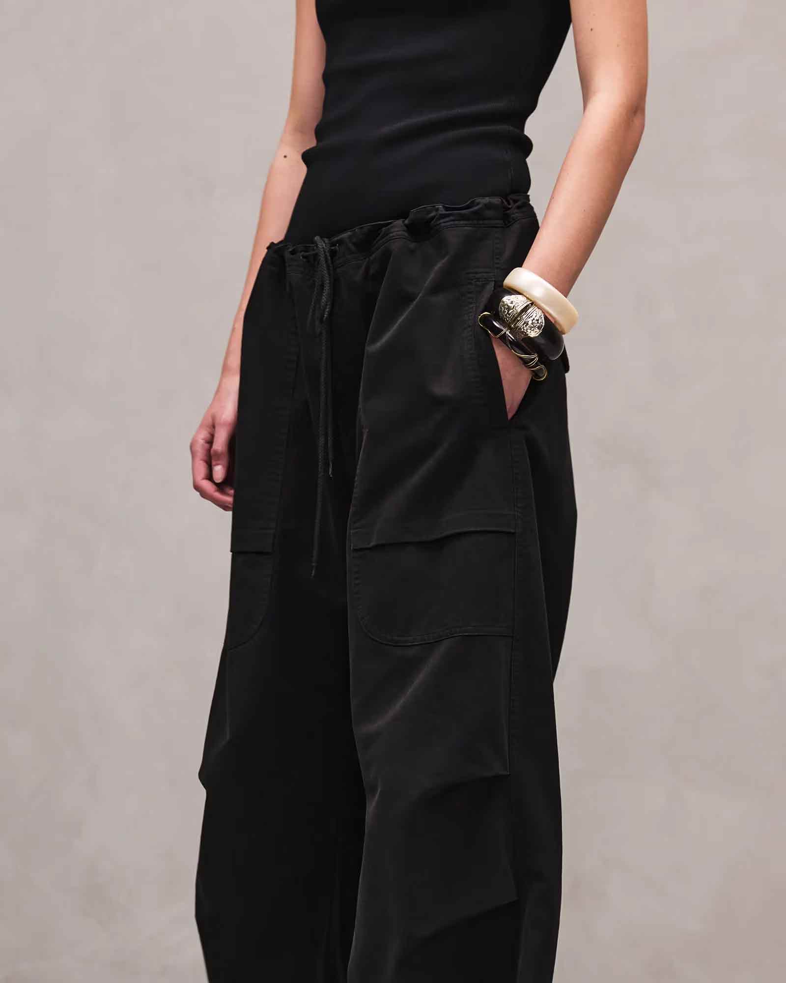 Entire studios (エンタイアスタジオ) SS26 BARREN CARGO / BLACK