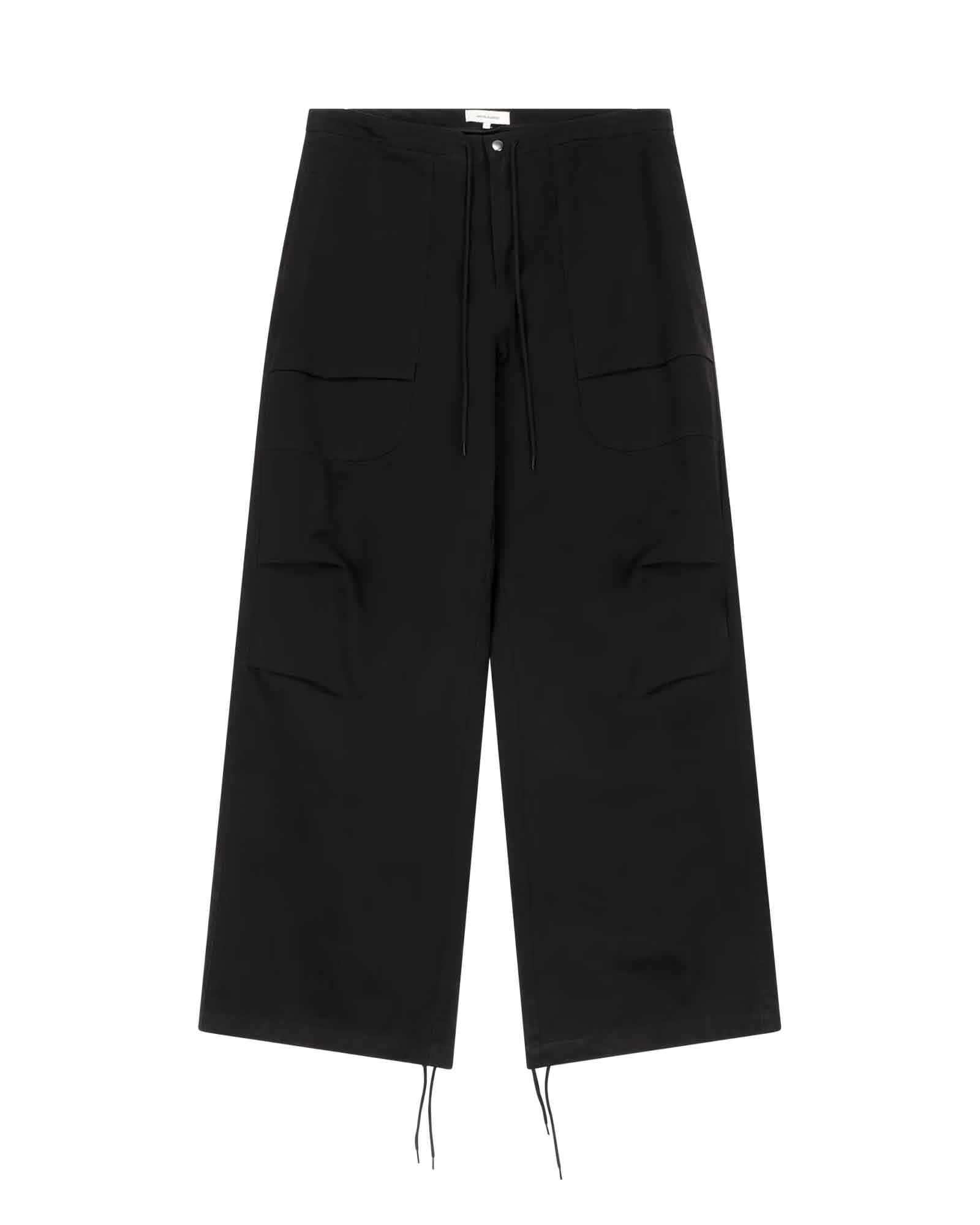 BARREN CARGO / BLACK