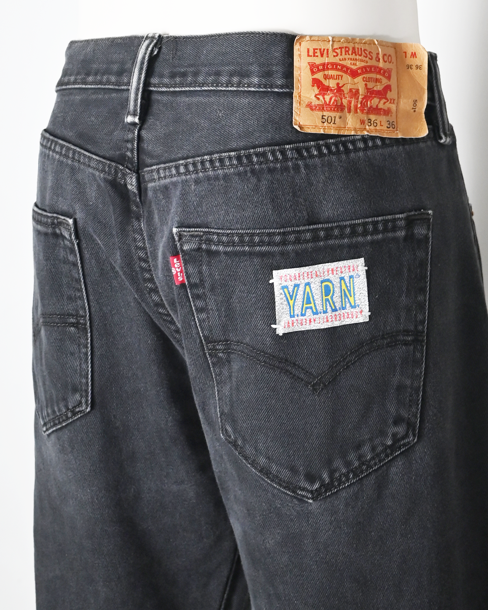 Y.A.R.N.・ヤーン - デニムパンツ Y.A.R.N. SKULL DENIM-6 (W36) / MULTI