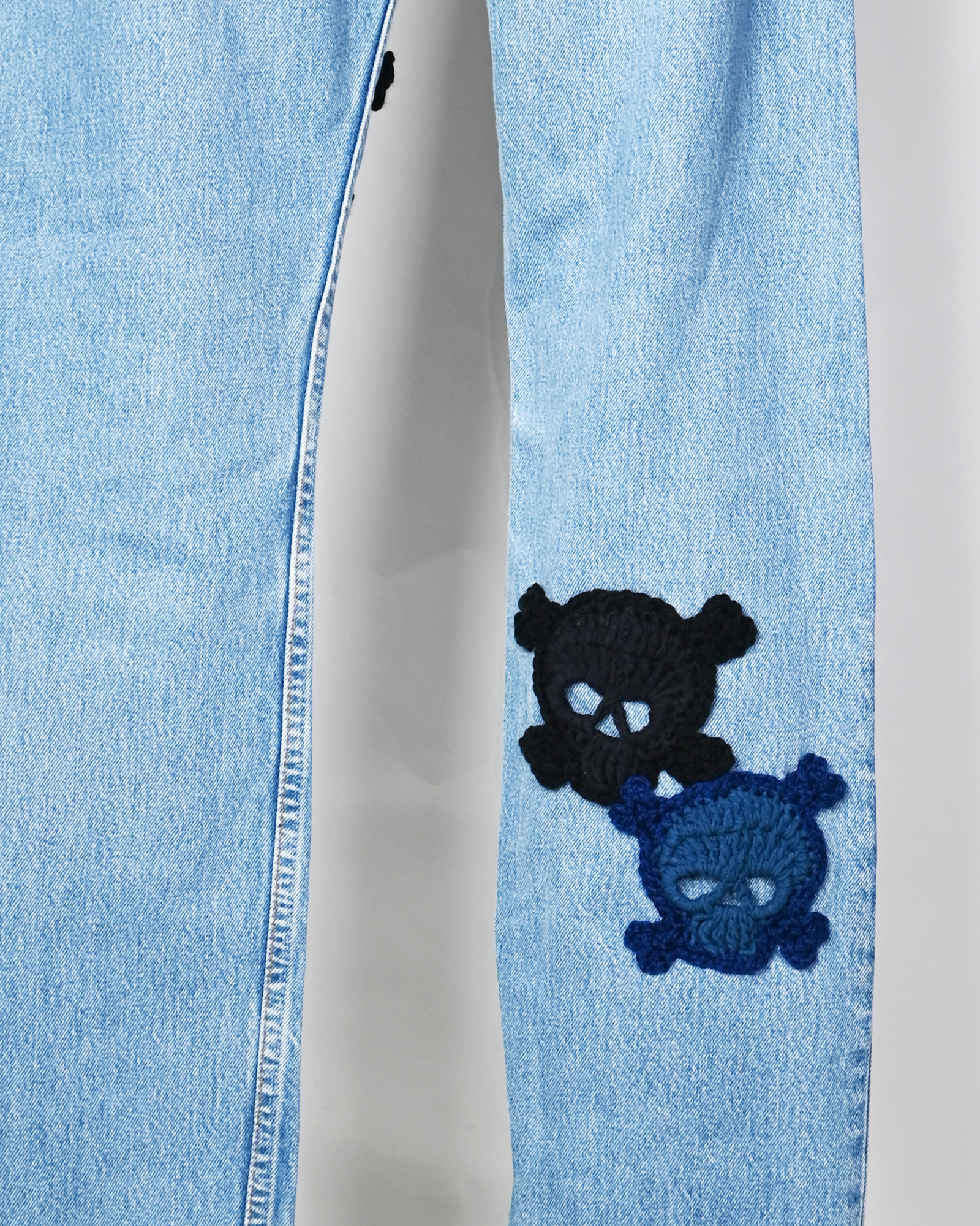 Y.A.R.N.・ヤーン - デニムパンツ Y.A.R.N. SKULL DENIM-1 (W30)/ MULTI