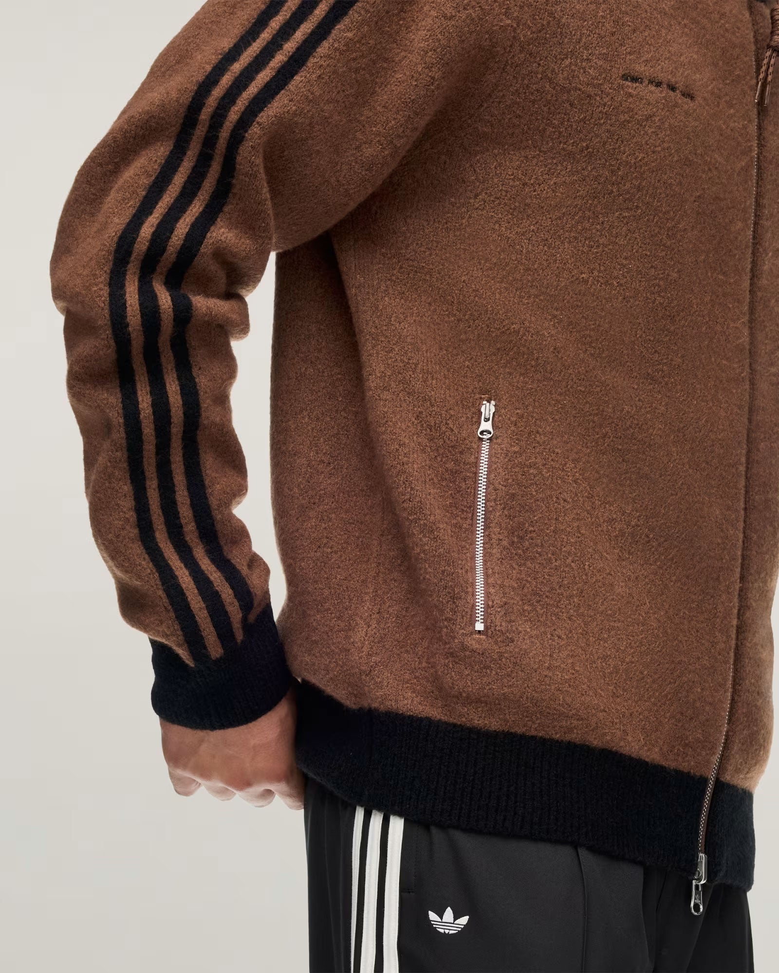 adidas・アディダス - ジャケット SFTM X ADI008 KNIT JACKET / BROWN