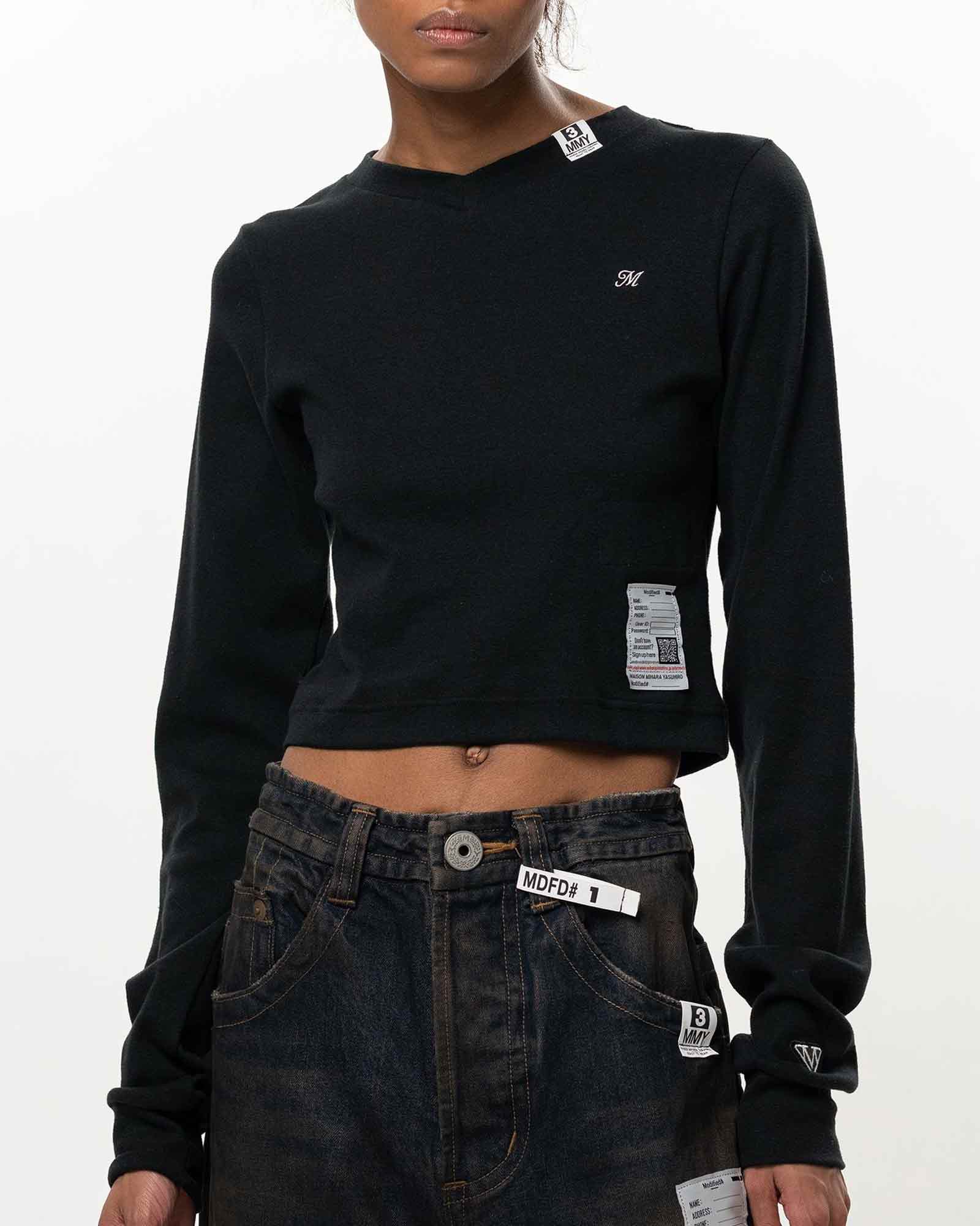 MIHARA YASUHIRO・Yasuhiro Mihara -  EMBROIDERY V NECK MINI LS TEE / BLACK