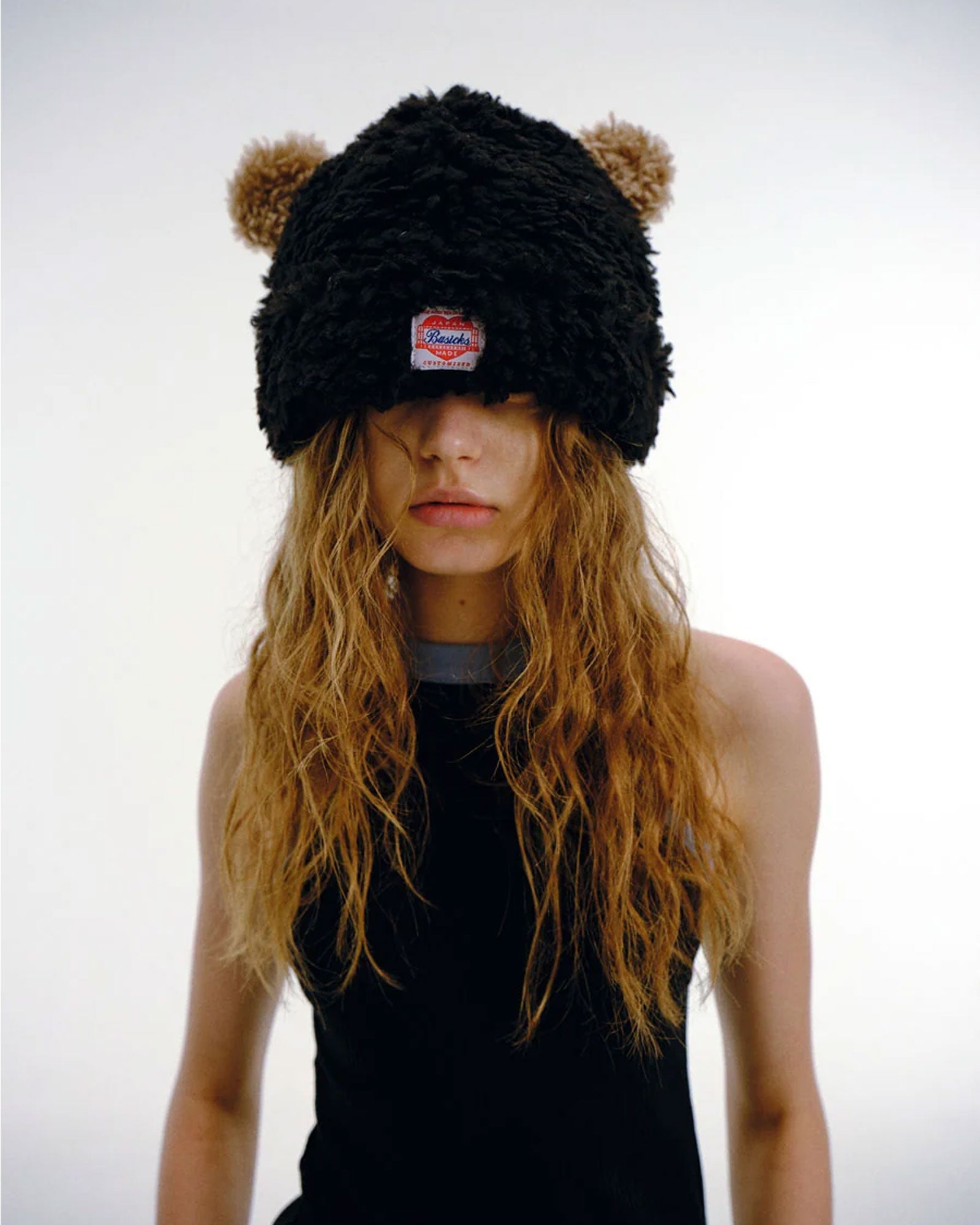BASICKS・ベイシックス - ニットキャップ・ビーニー BEAR BEANIE / BLACK × BROWN