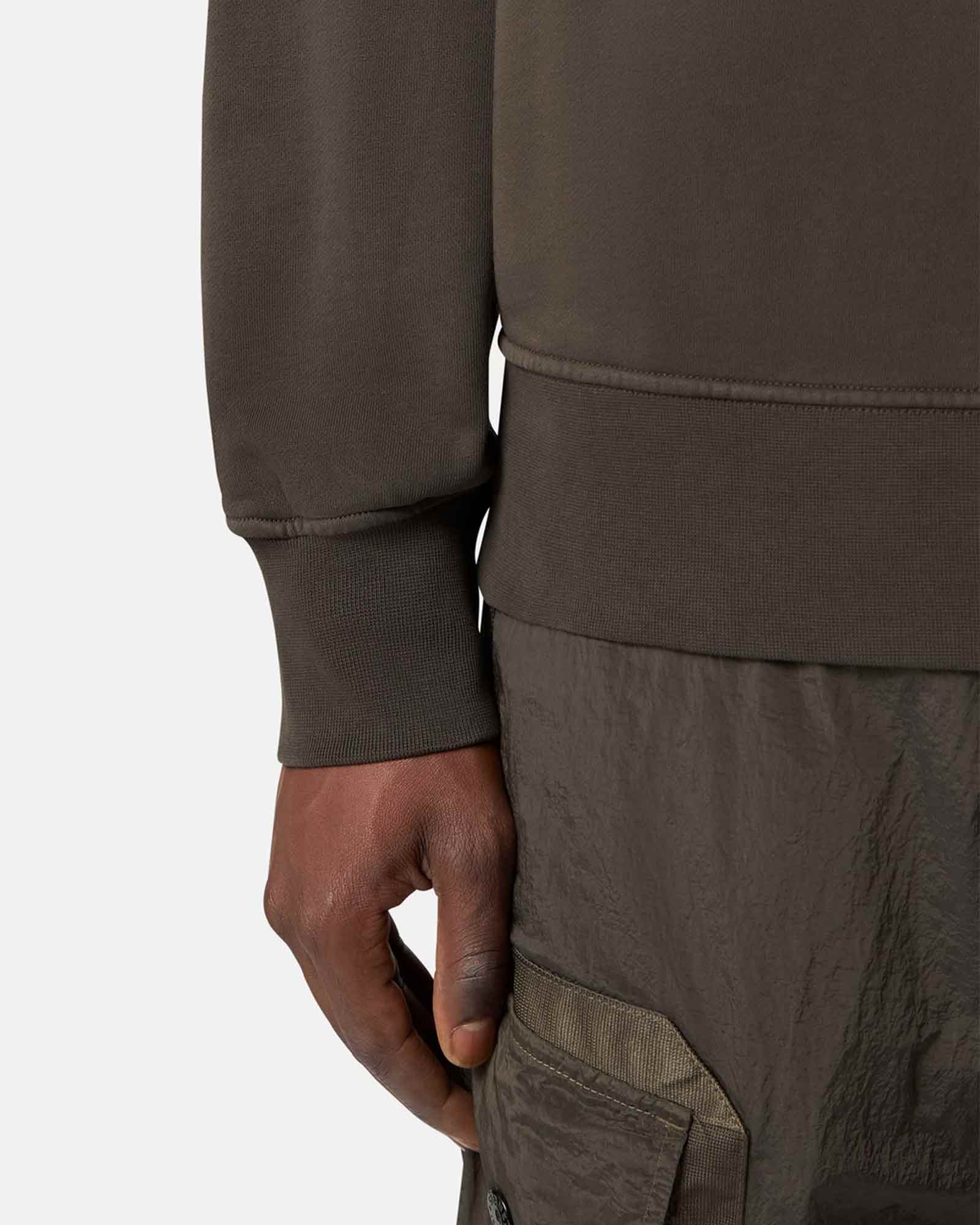 STONE ISLAND・ストーンアイランド - スウェット SWEATSHIRT 26AW-6100008 / COAL GREY