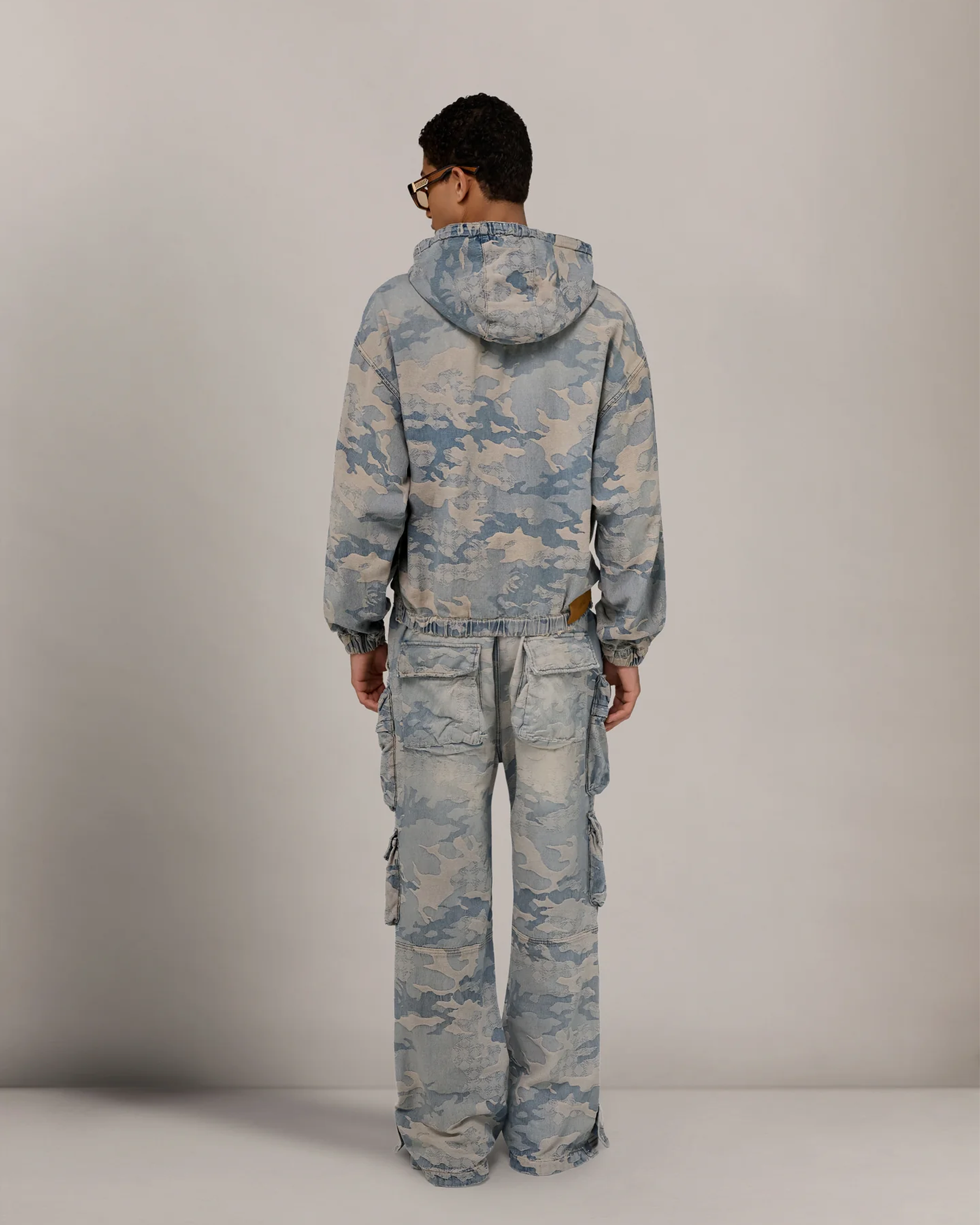 AMIRI・アミリ - トップス "CAMO JACQ DNM ZIP HOODIE JKT" / CAMO INDIGO