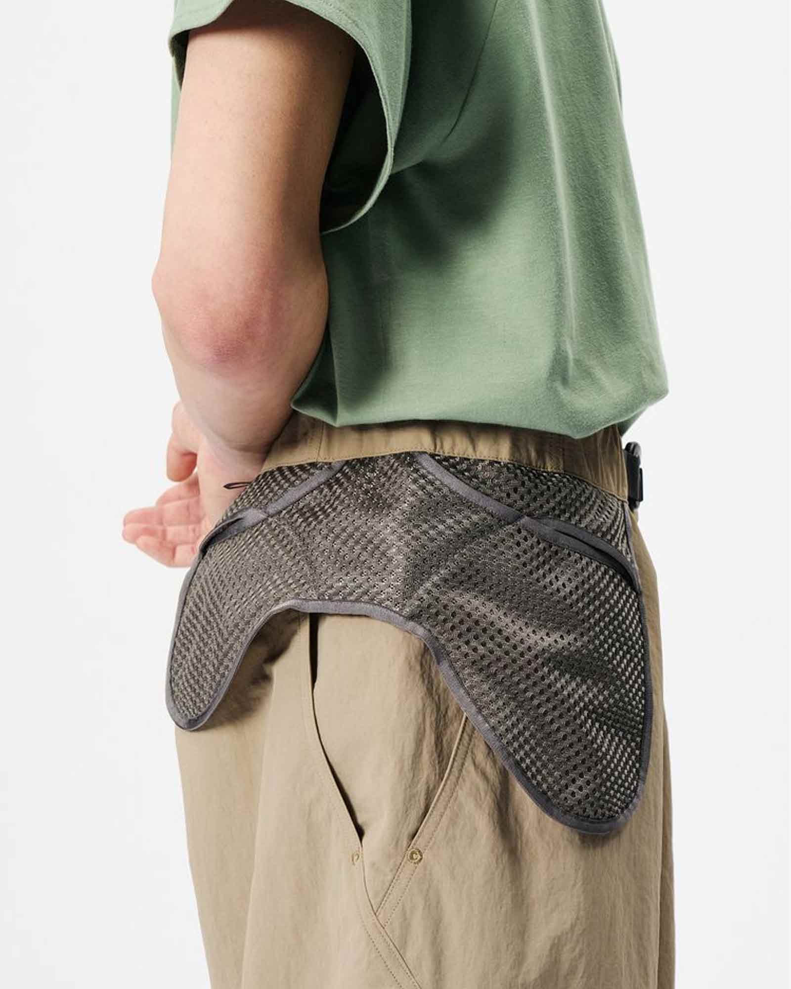 Goldwin 0・ゴールドウイン ゼロ -  HELICOID POCKET SHORTS / PEYOTE