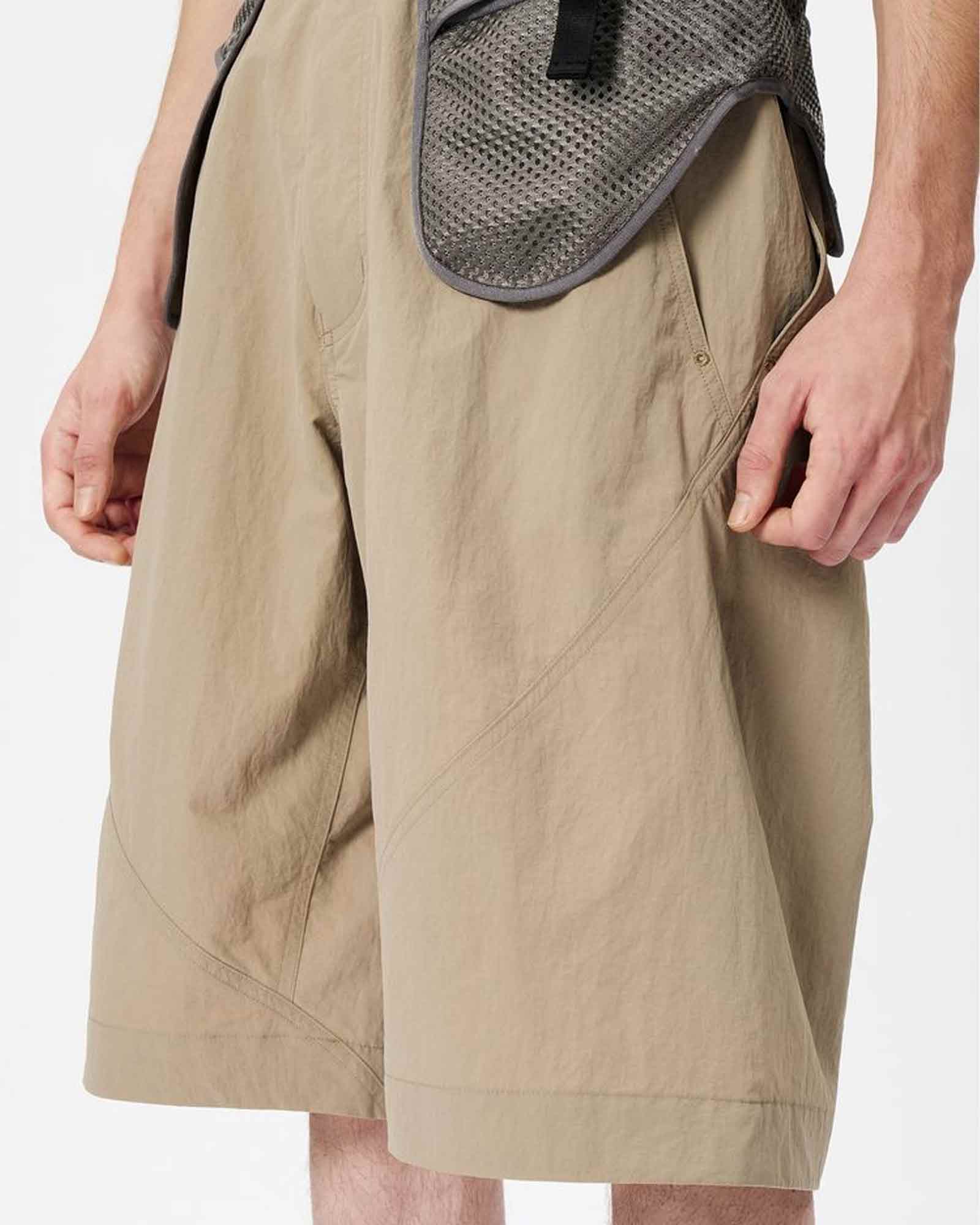 Goldwin 0・ゴールドウイン ゼロ - ハーフ・ショートパンツ HELICOID POCKET SHORTS / INK BLACK