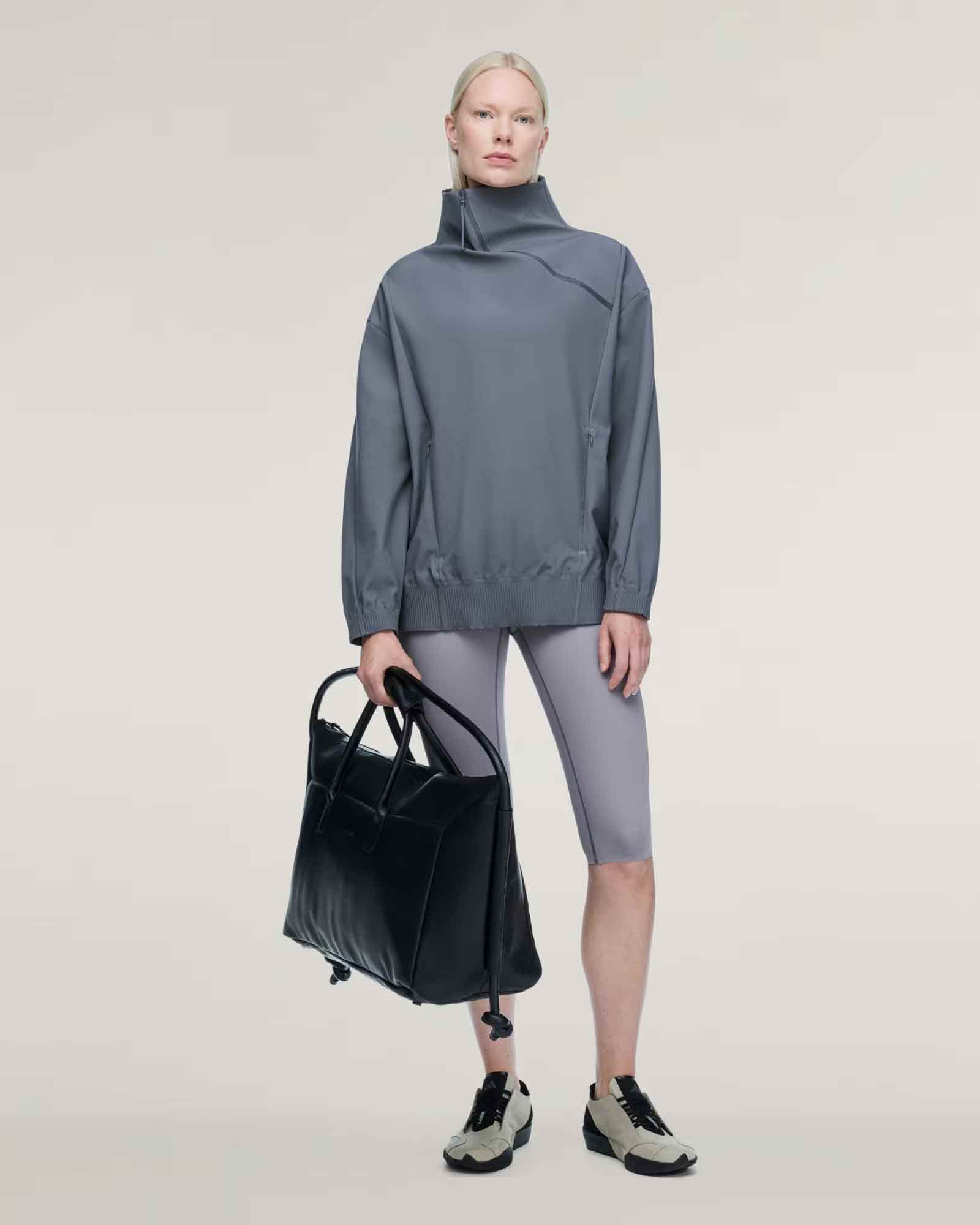 Adidas × Entire studios・アディダス × エンタイアスタジオ -  ADIDAS × ENTIRE STUDIOS ANORAK / GRAY