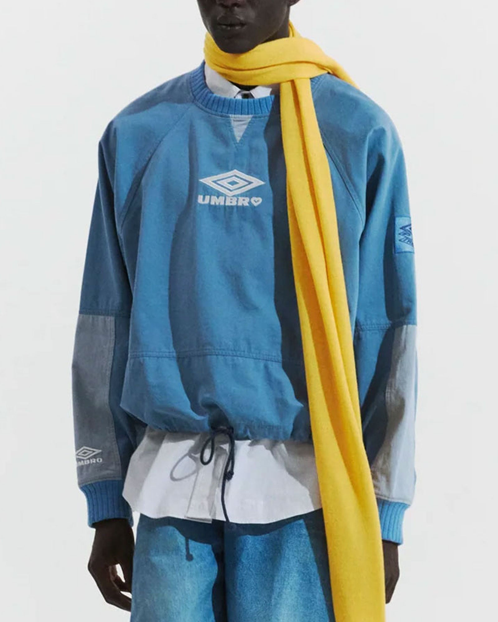 BASICKS × UMBRO PULLOVER / BLUE