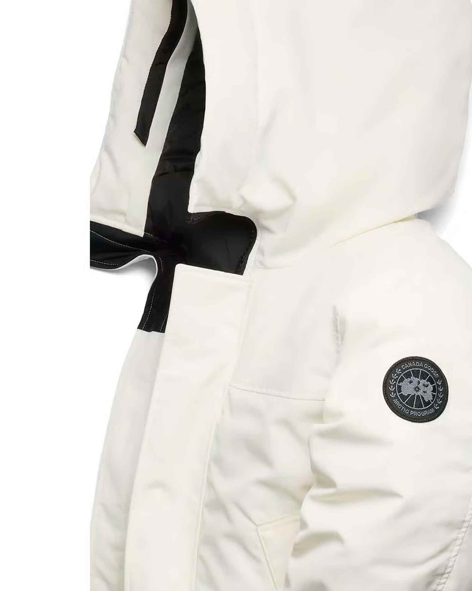 CANADA GOOSE・カナダグース - ダウンジャケット LANGFORD PARKA BLACK LABEL / NORTH STAR WHITE