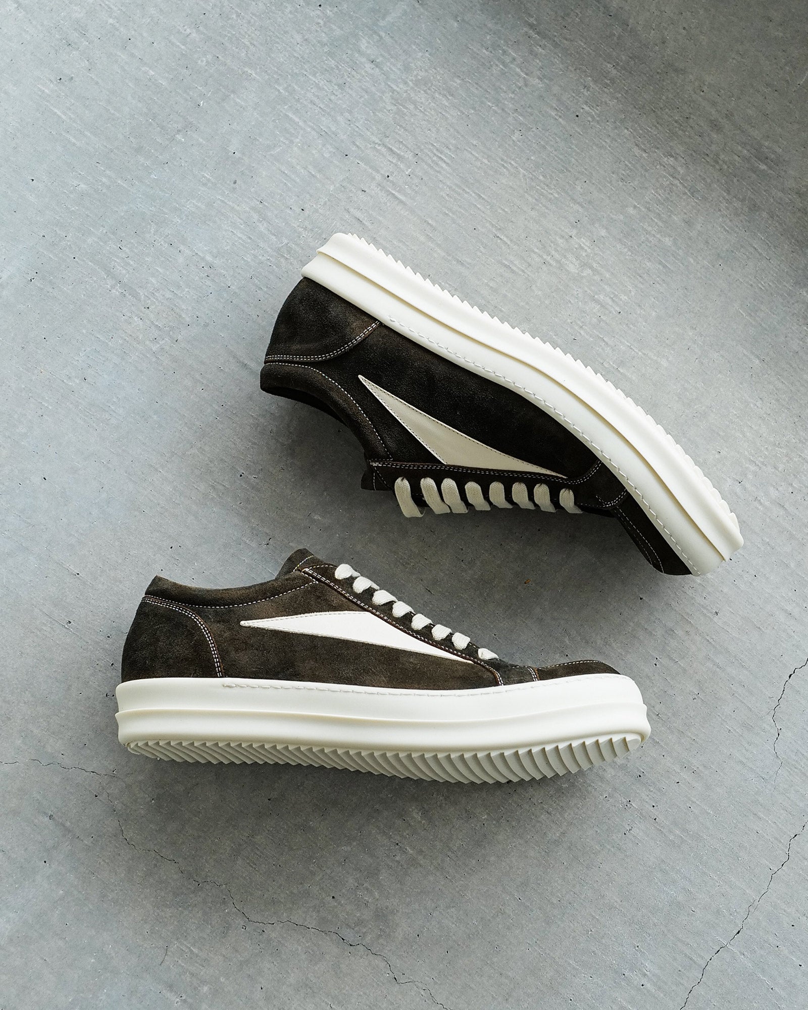 RICK OWENS・リック オウエンス - ローカットスニーカー VINTAGE SNEAKS / INDIGO/MILK/MILK
