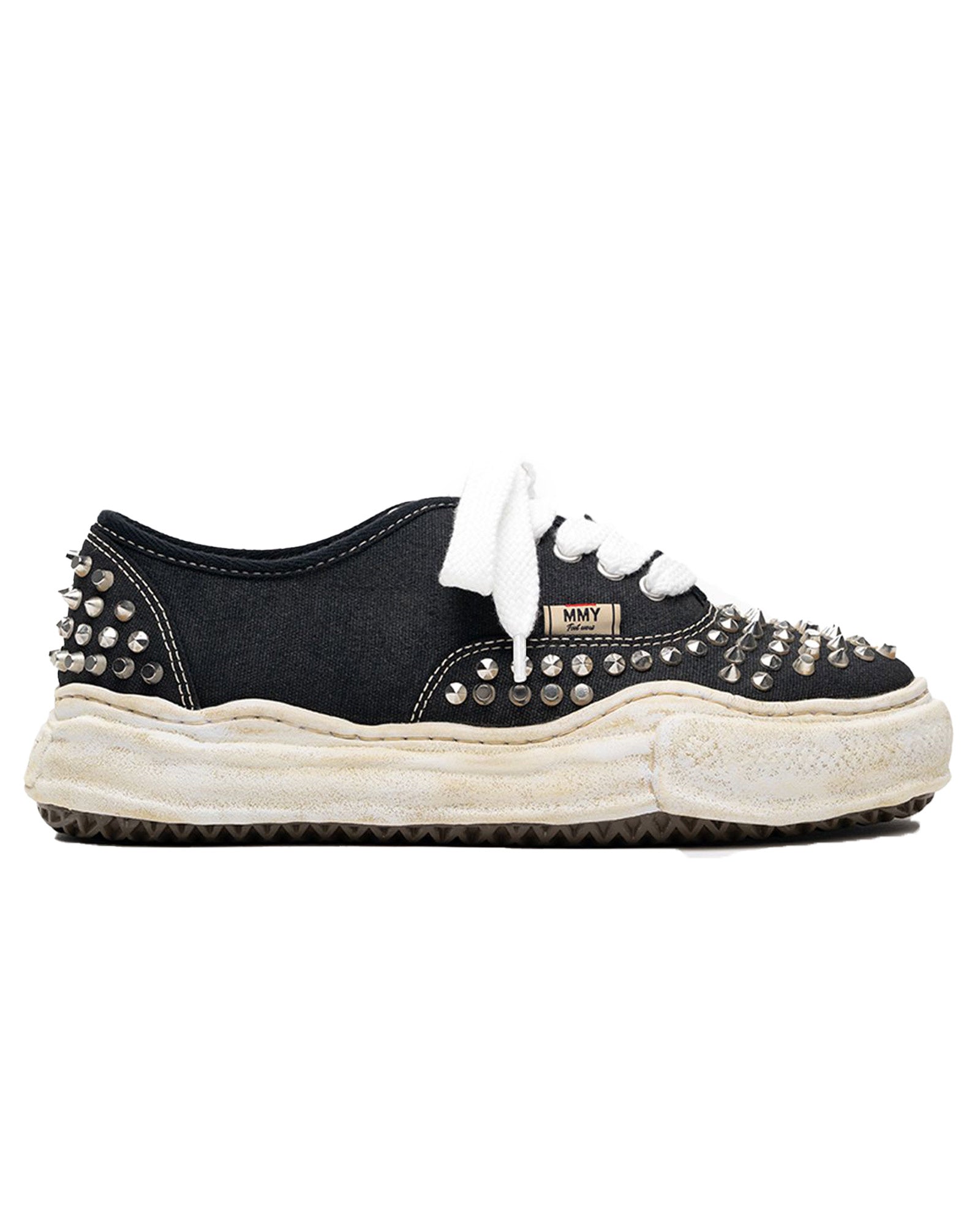 BAKER STUDDED SNEAKER / BLACK