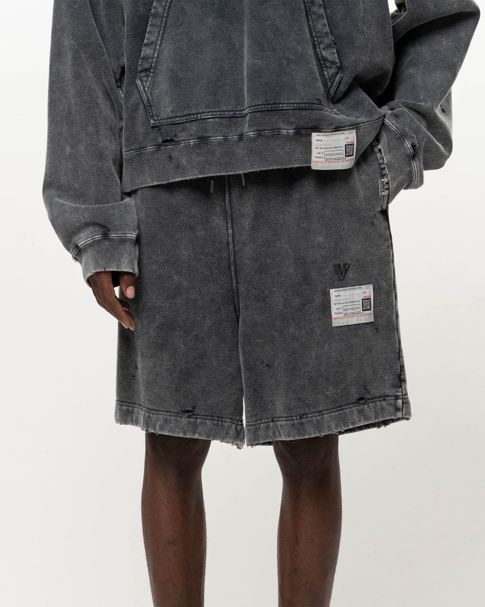 MIHARA YASUHIRO・ミハラヤスヒロ - スウェットパンツ BLEACHED SWEAT SHORTS / BLACK