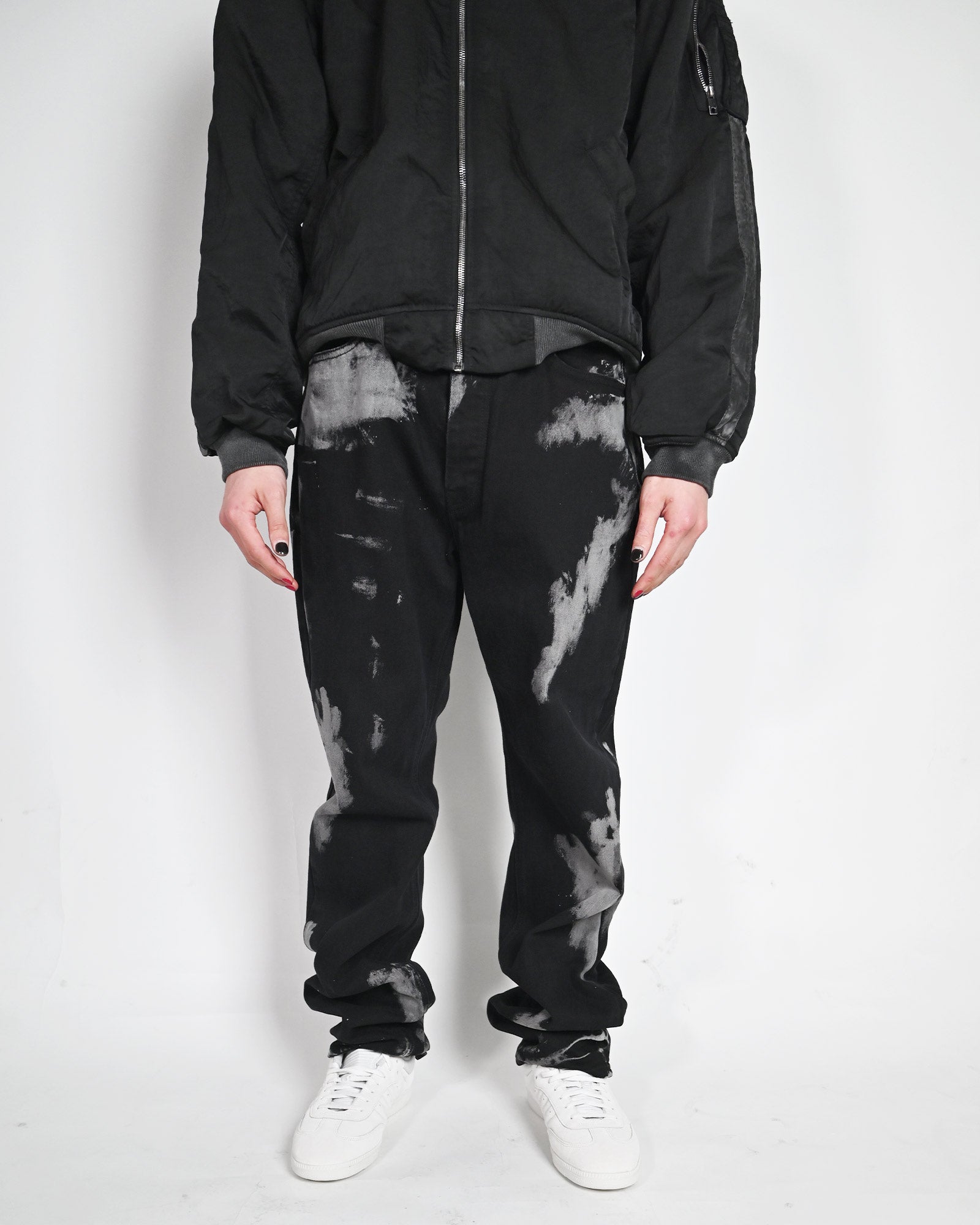 ALEXANDER DIGENOVA・アレキサンダー・ディジェノバ - デニムパンツ BLEACH STRAIGHT LEG PANT / BLACK BLEACH