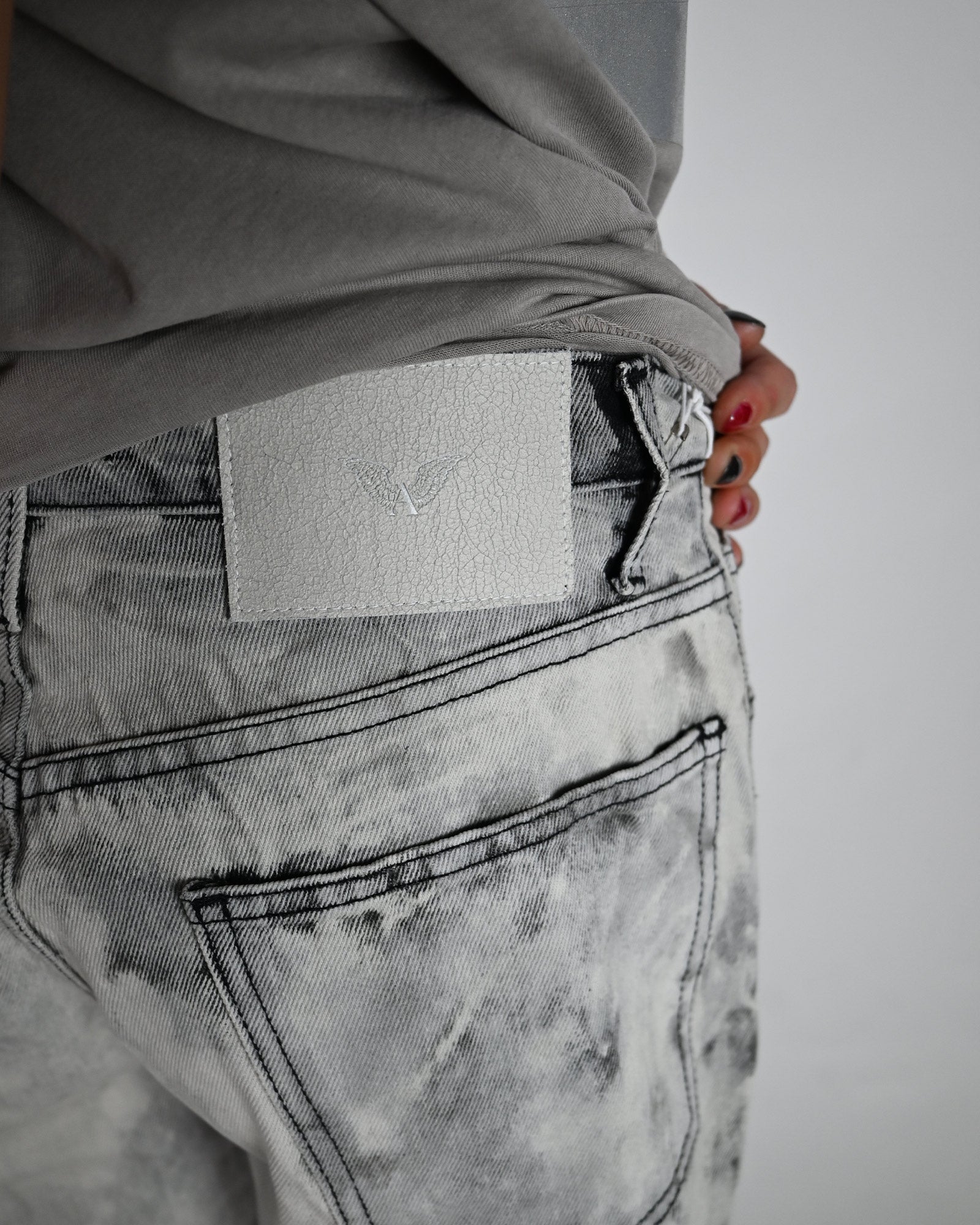 ALEXANDER DIGENOVA・アレキサンダー・ディジェノバ - デニムパンツ BLEACH STRAIGHT LEG PANT / BLEACH