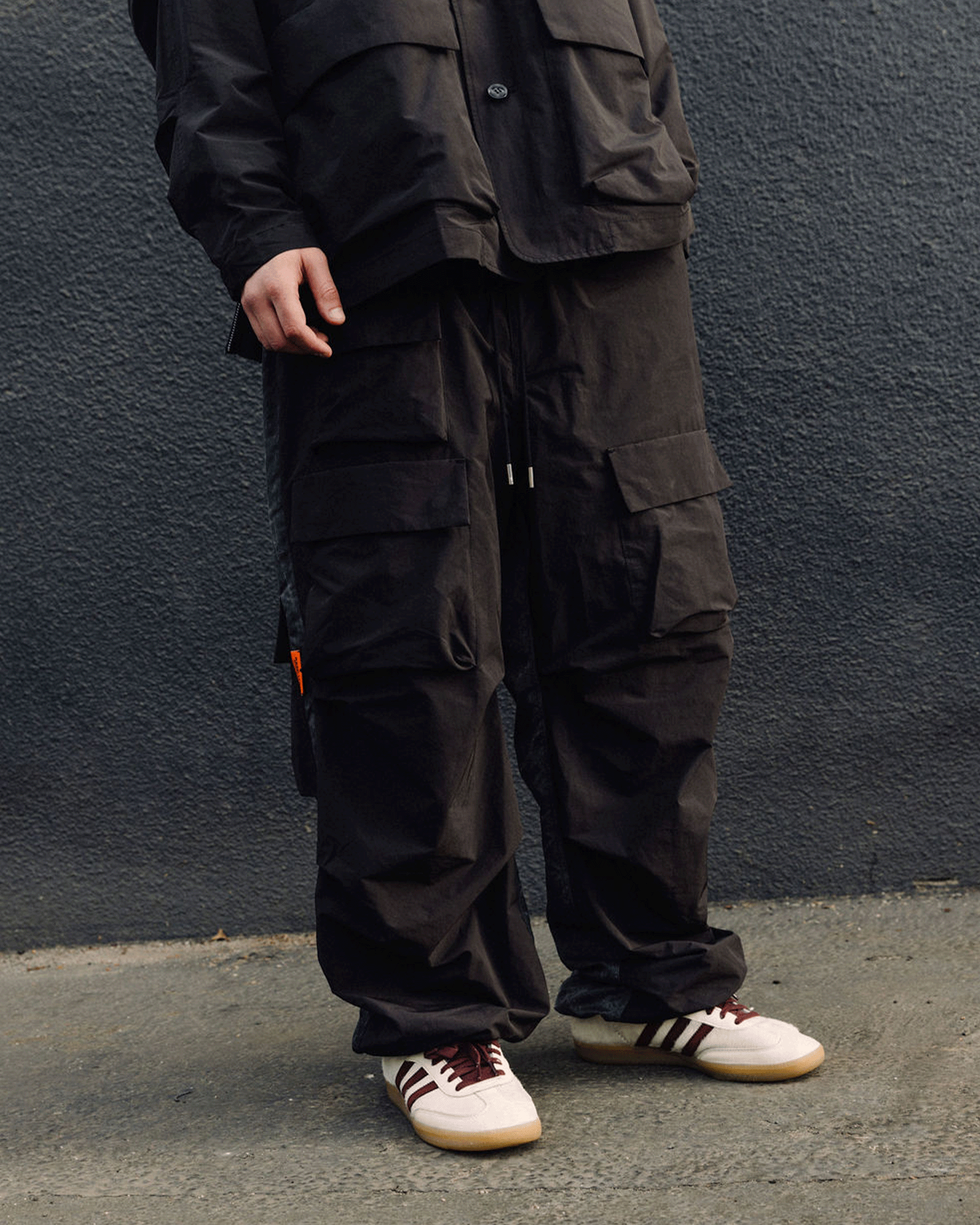 ALWAYS OUT OF STOCK × WIDE FATIGUE PANTS / BLACK