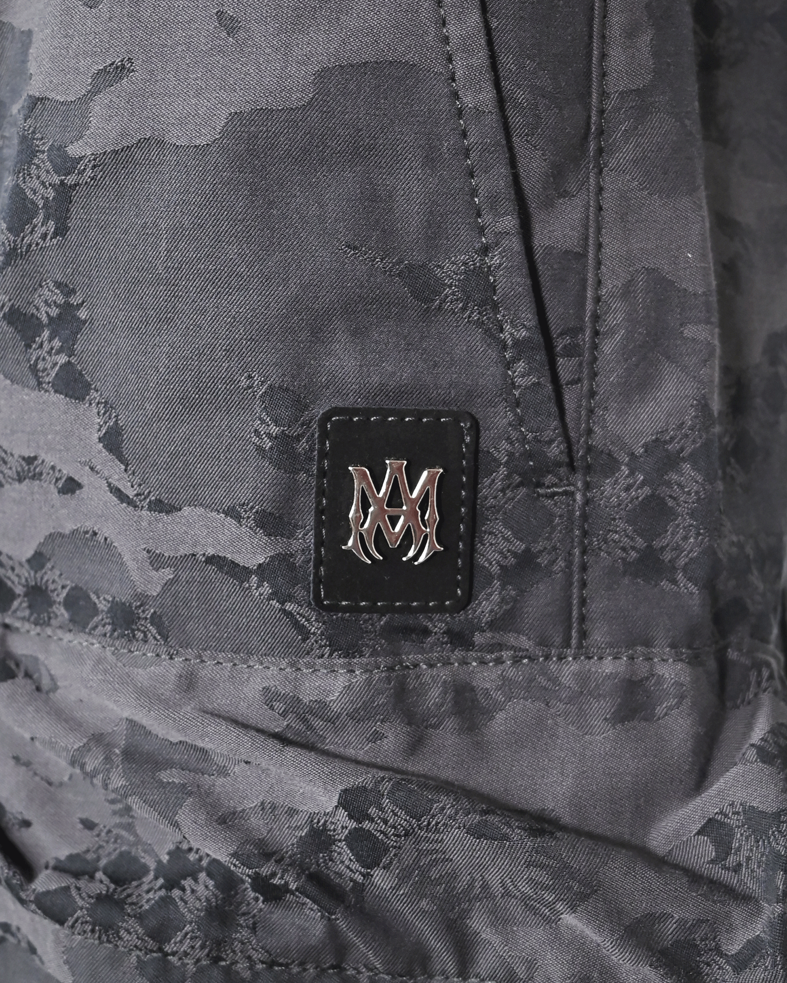 AMIRI・アミリ - カーゴパンツ MA CAMO JACQ CARGO SHORT / BLACK