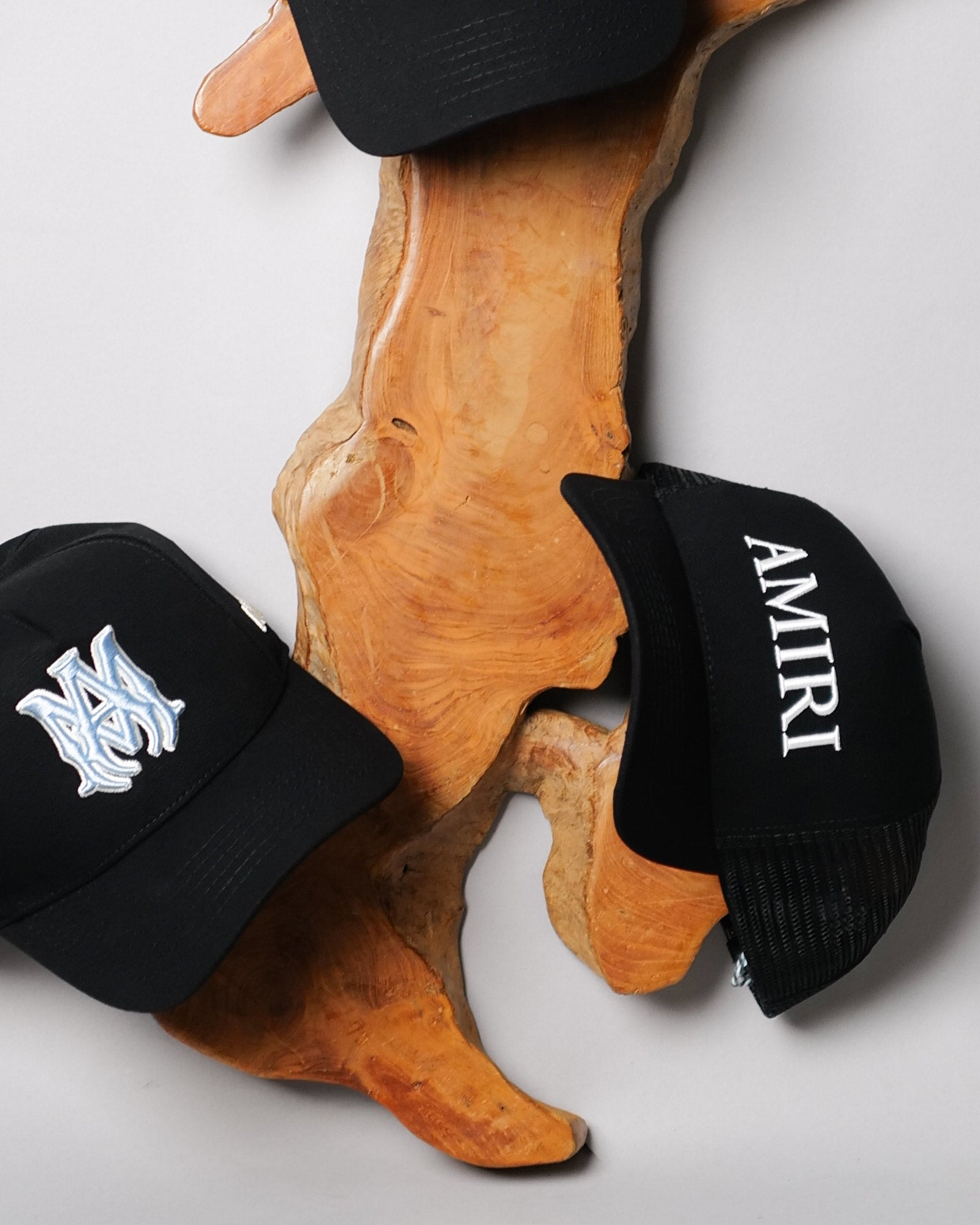 AMIRI・アミリ - キャップ AMIRI CORE LOGO TRUCKER HAT / BLACK