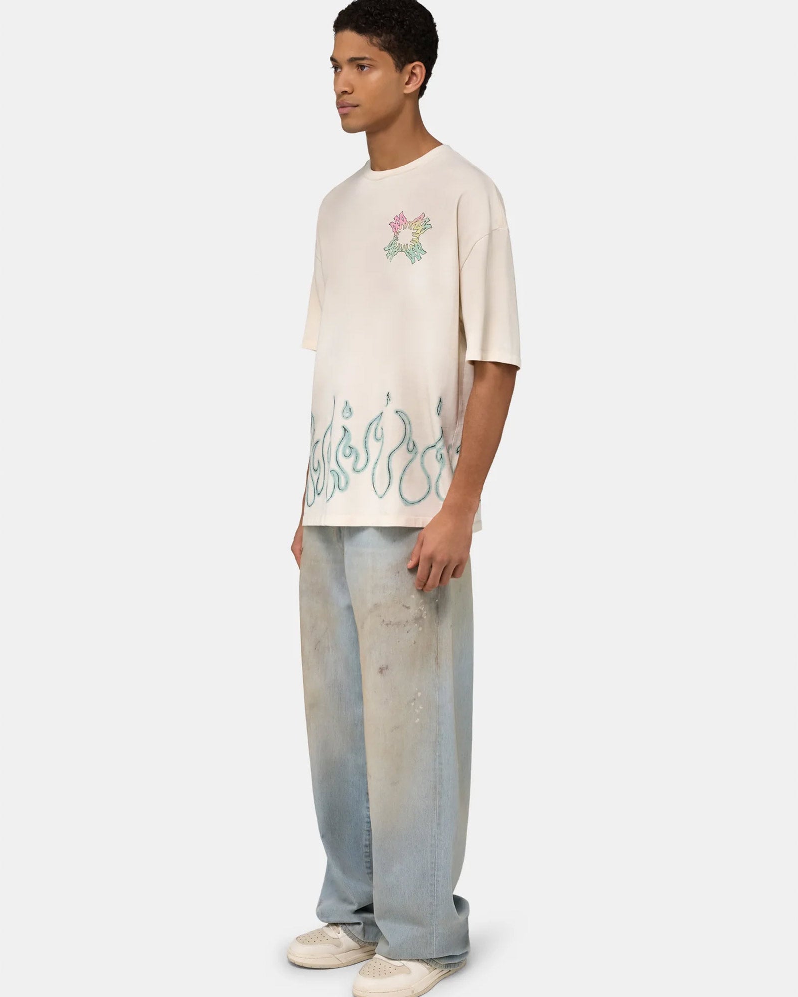 AMIRI・アミリ - トップス MA QUAD FLAMES LJ SKATE TEE
/  IVORY
