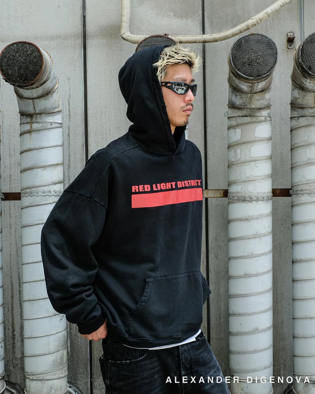 ALEXANDER DIGENOVA・alexander digenova -  RED LIGHT DISTRICT HOODIE /  BLACK