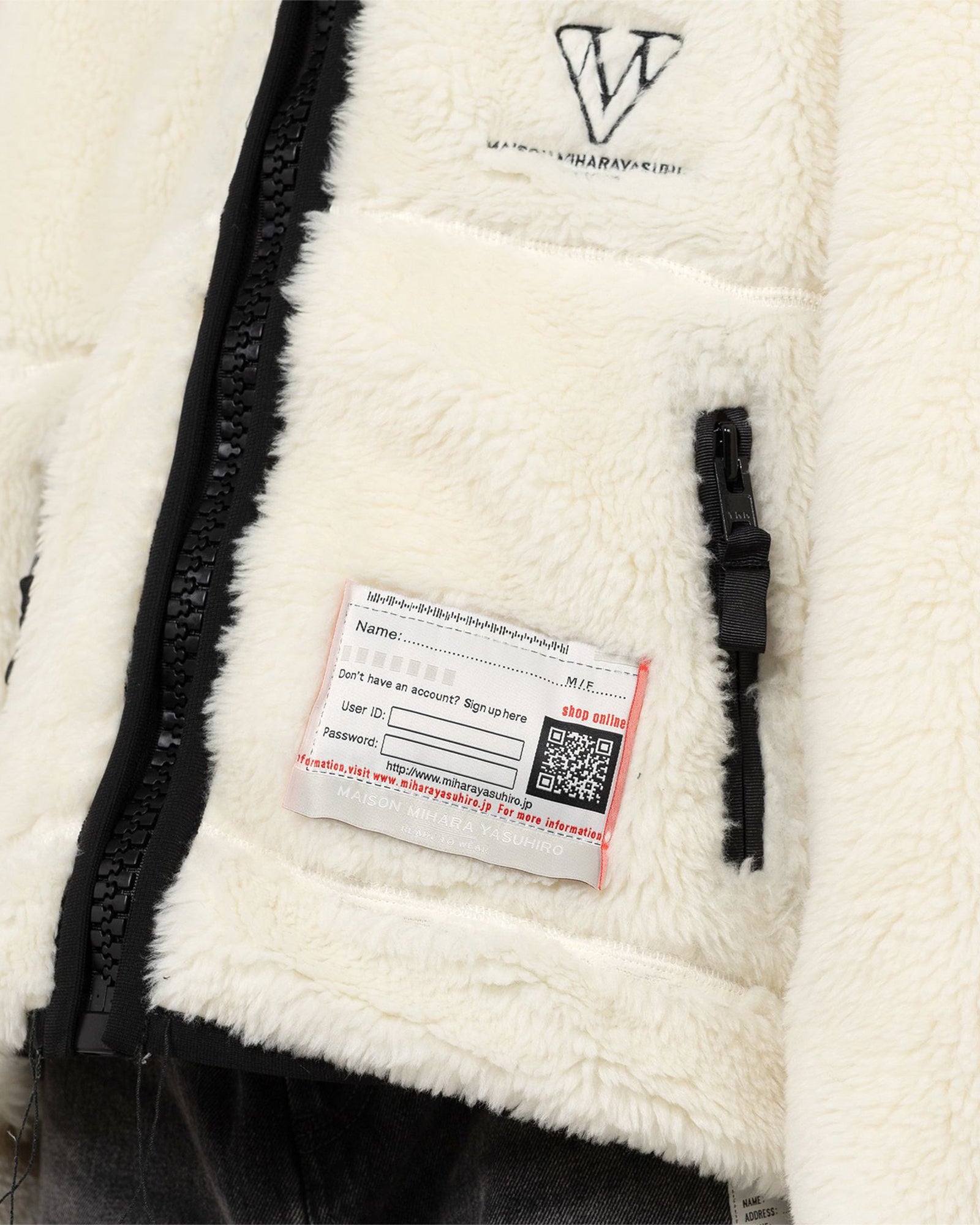 MIHARA YASUHIRO・ミハラヤスヒロ - アウター・ジャケット AMATEUR SEWN LIKE BOA JACKET / WHITE