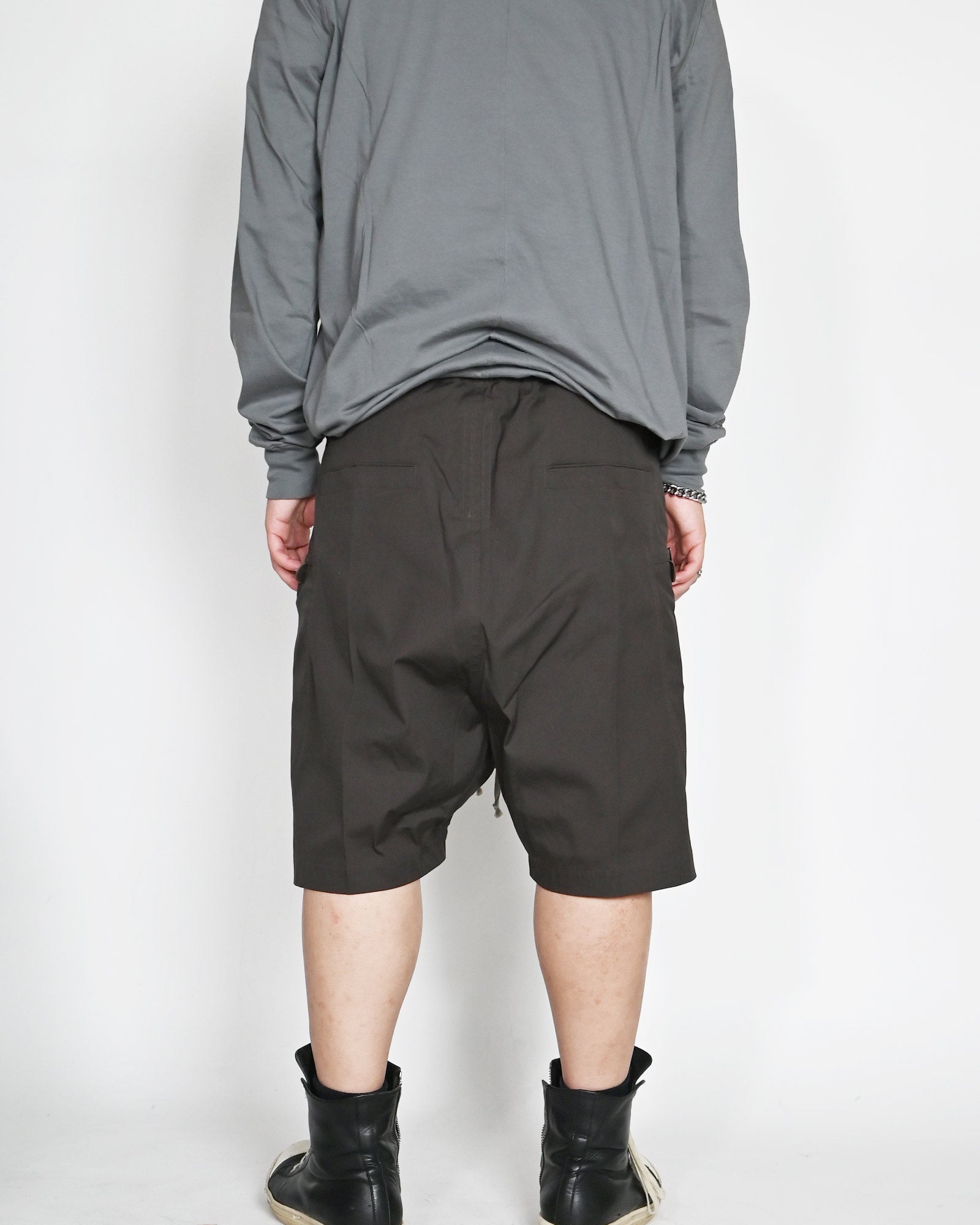 RICK OWENS・リック オウエンス - ハーフ・ショートパンツ BAUHAUS BELA / DARKDUST