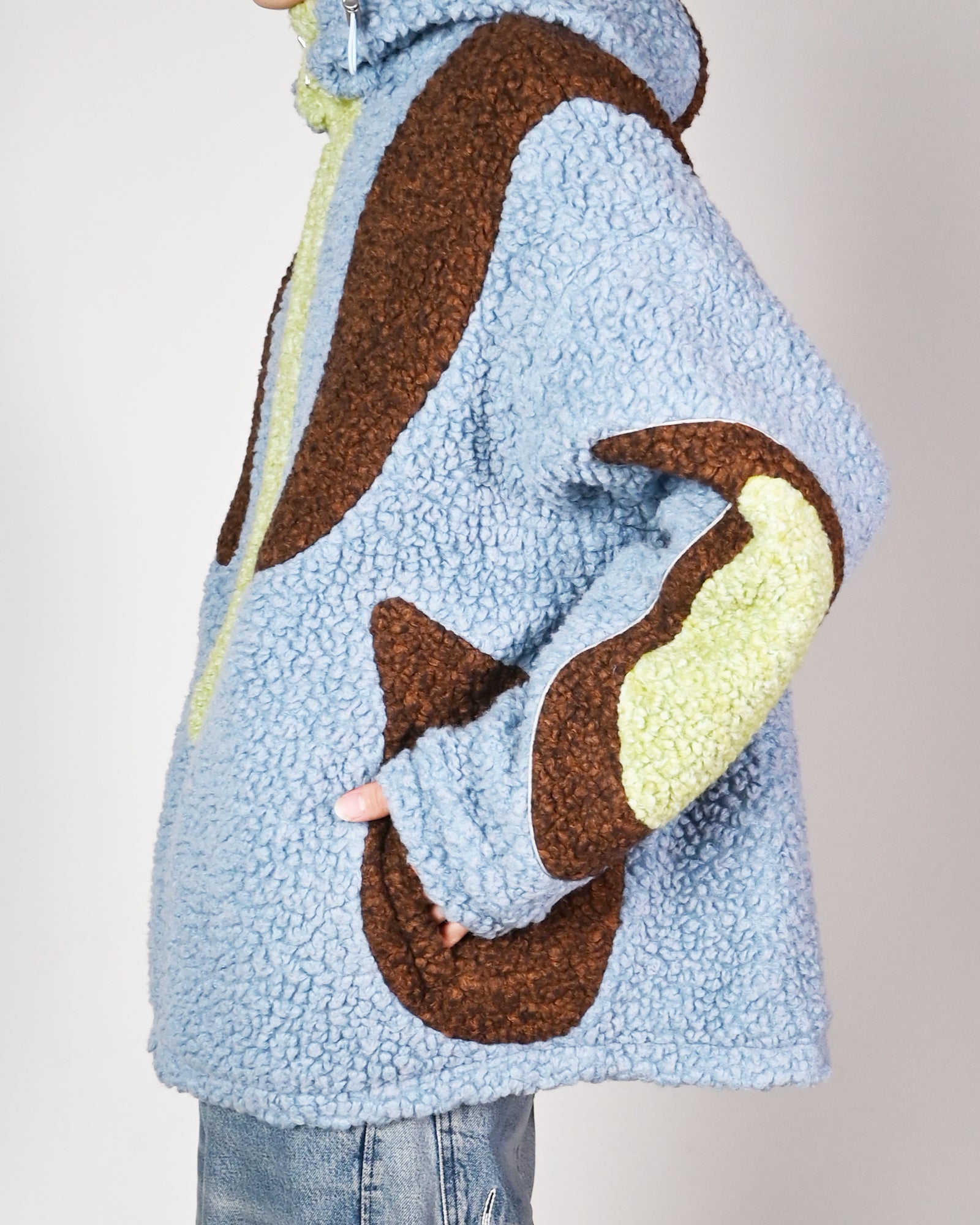 THE WORLD IS YOURS・ザ ワールド イズ ユアーズ - アウター・ジャケット BOA FLEECE JACKET / LIGHT BLUE/LIGHT GREEN/BROWN